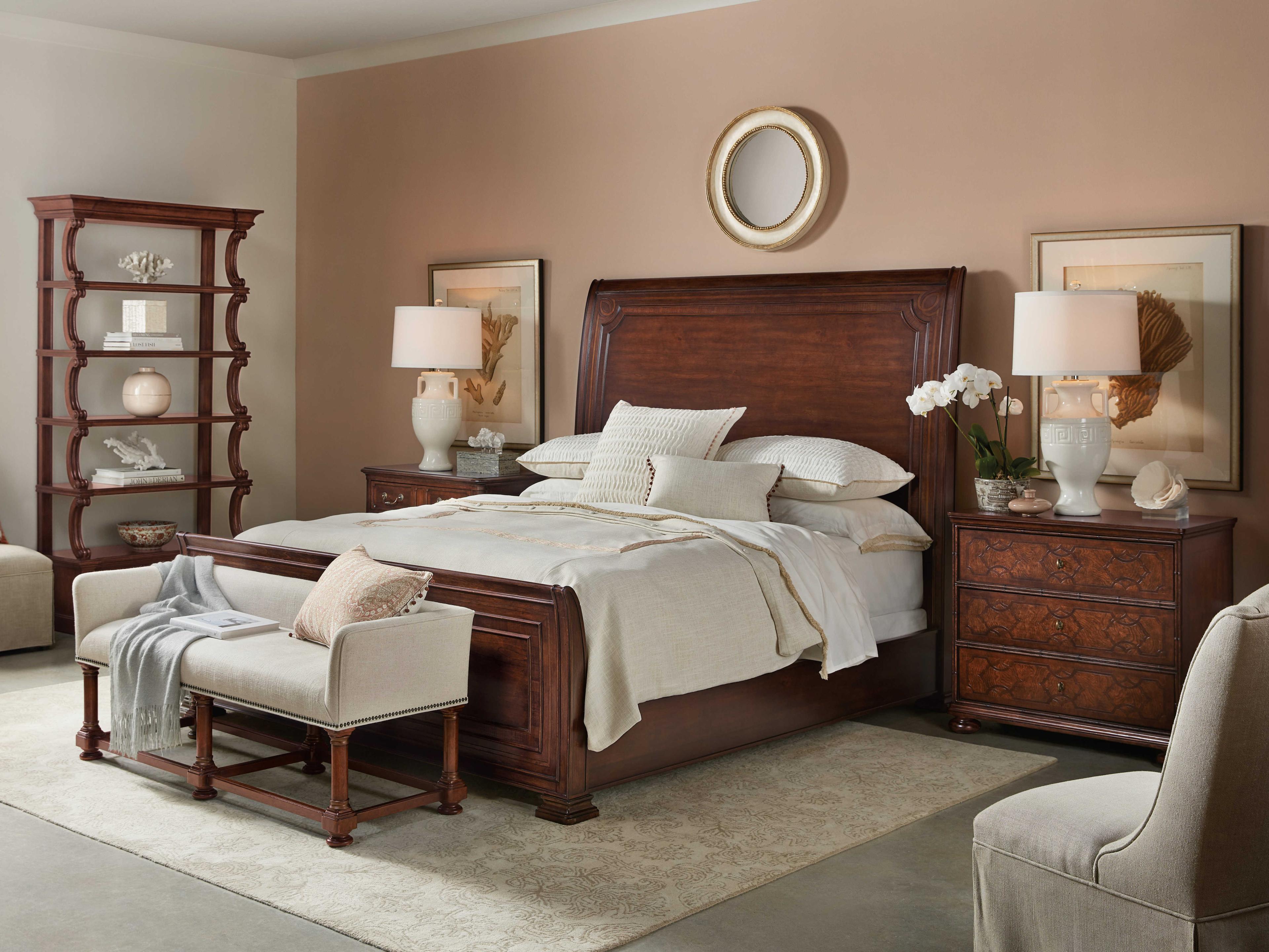 Hooker Furniture Charleston Maraschino Cherry Maple Wood King Sleigh Bed