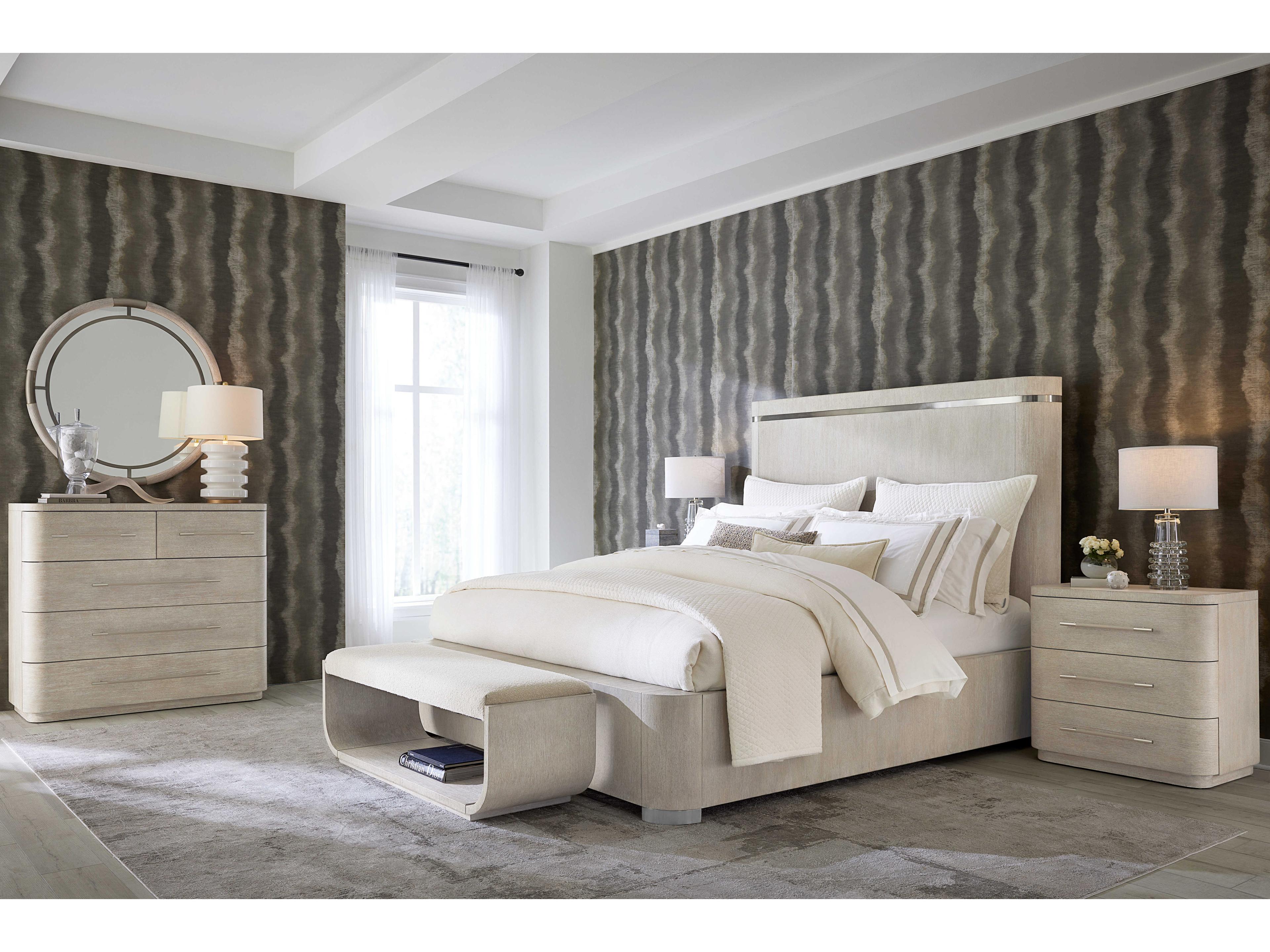 Hooker Furniture Modernmood Round Wall Mirror