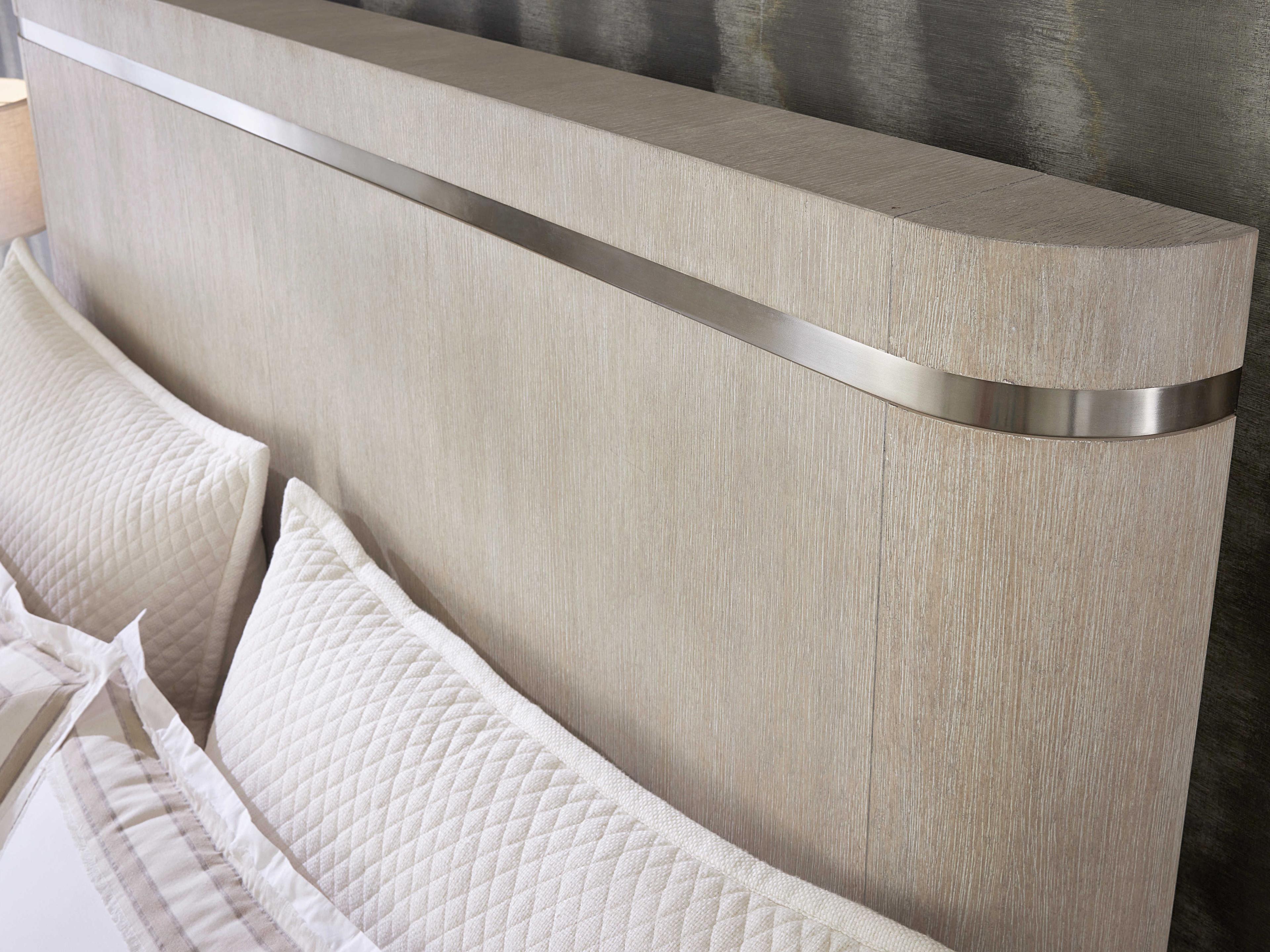 Hooker Furniture Modern Mood Diamond Beige Solid Wood Queen Panel Bed