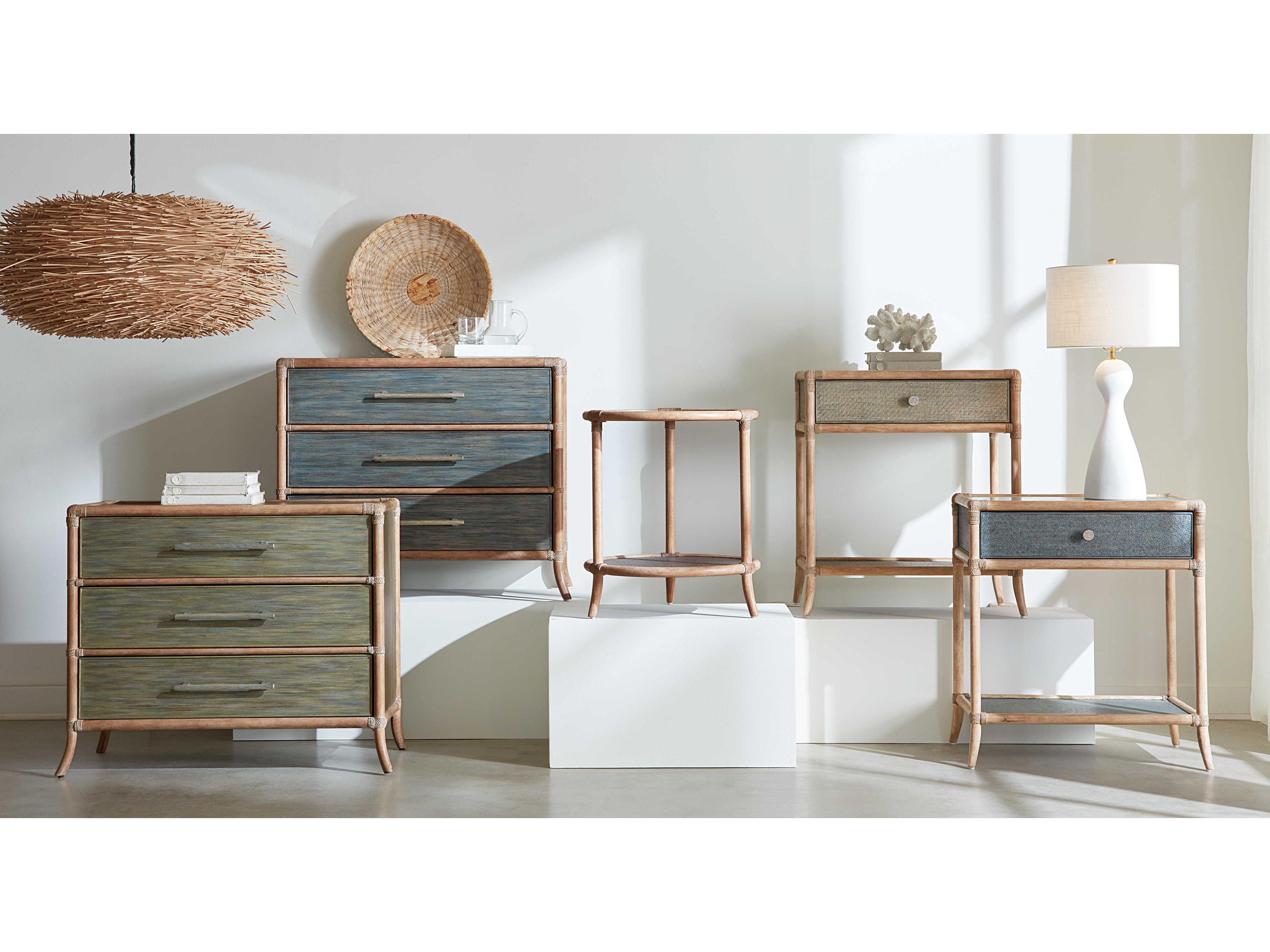 Hooker Furniture Retreat Raffia Round Lagoon Dune End Table