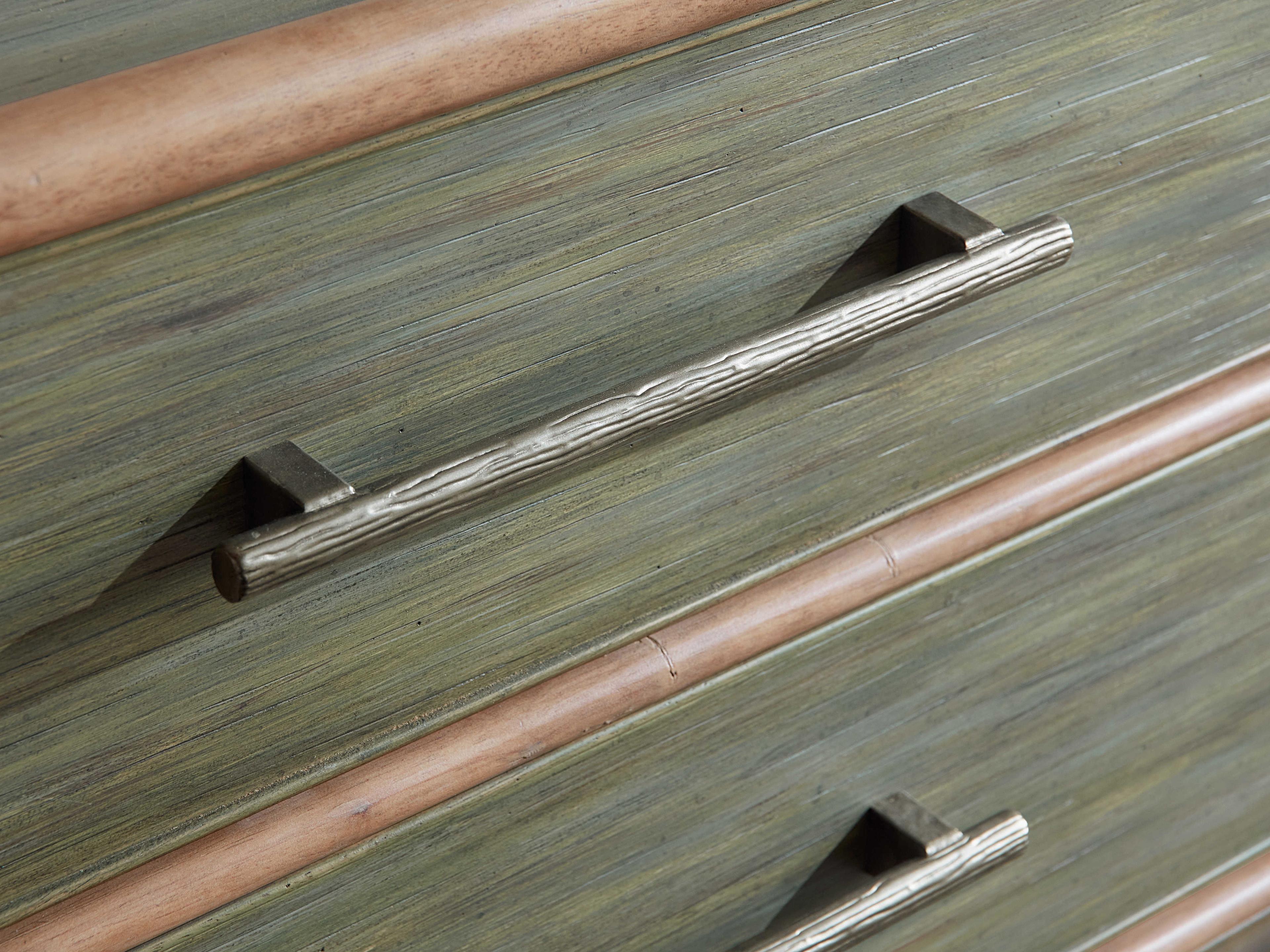 Hooker Furniture Retreat 3-Drawers Seagrass Dune Green Solid Wood Accent Chest