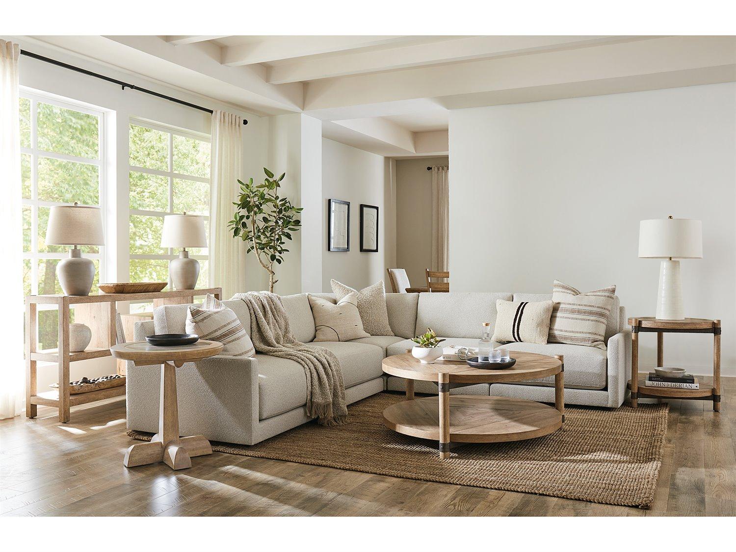 Hooker Furniture Vineyard Row Round Wood Sonoma End Table