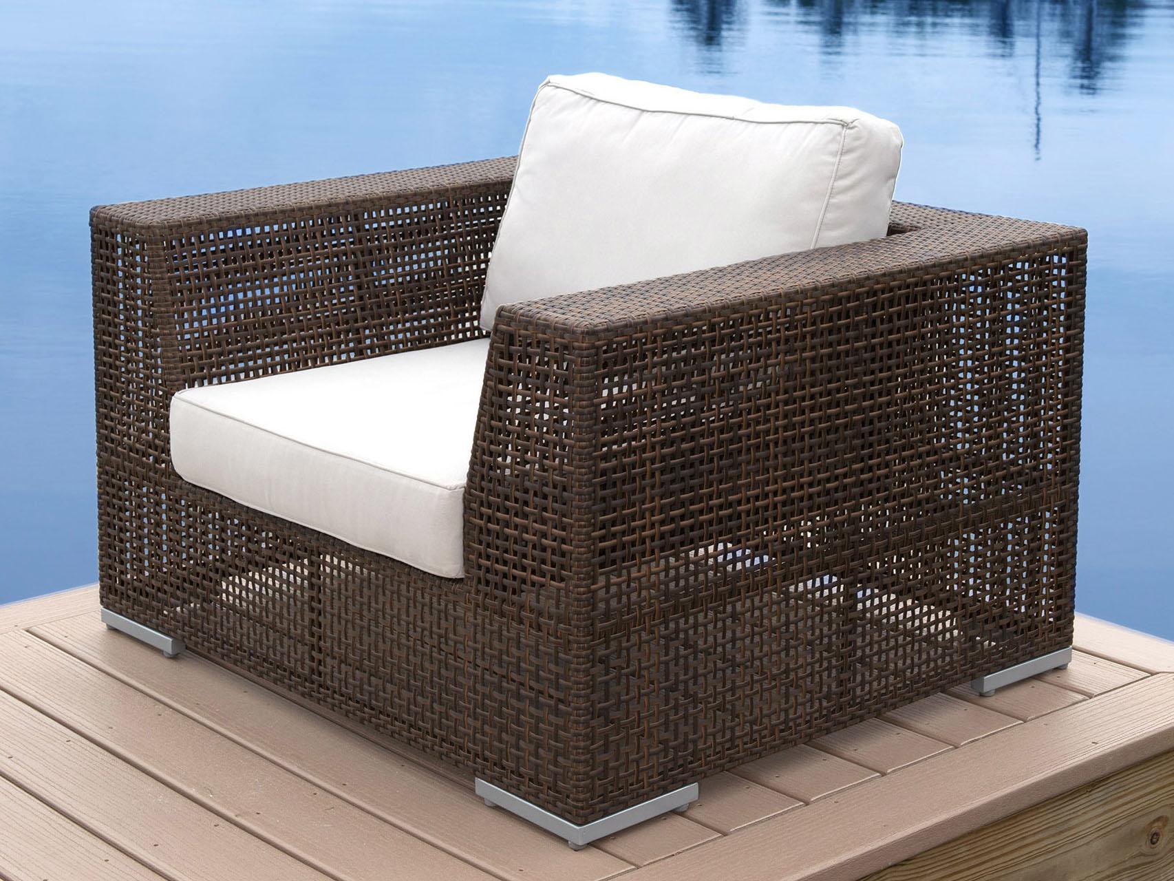 Hospitality Rattan Outdoor Soho Wicker Lounge Chair