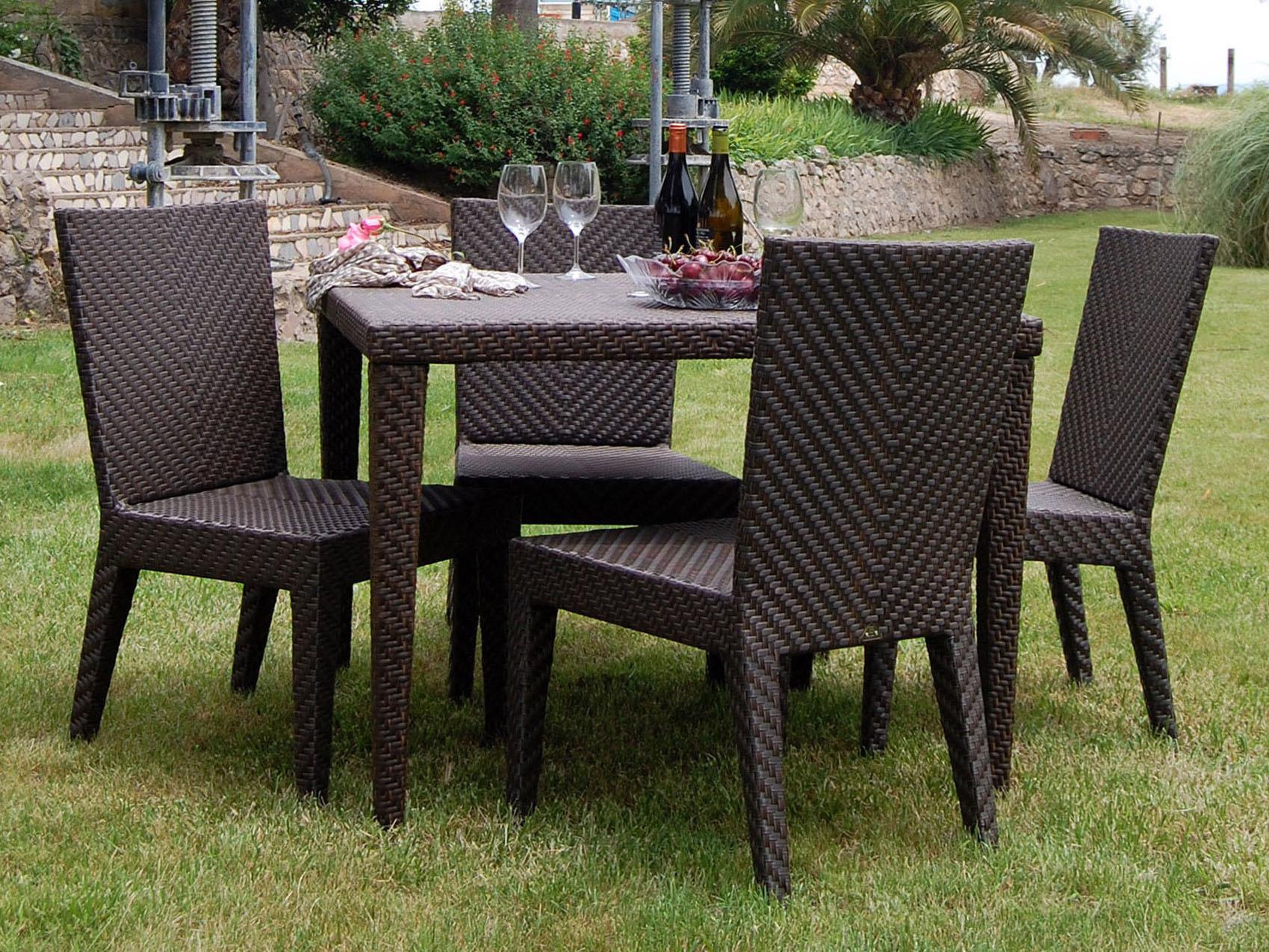 Hospitality Rattan Outdoor Soho Java Brown Wicker 5 Piece Dining Set