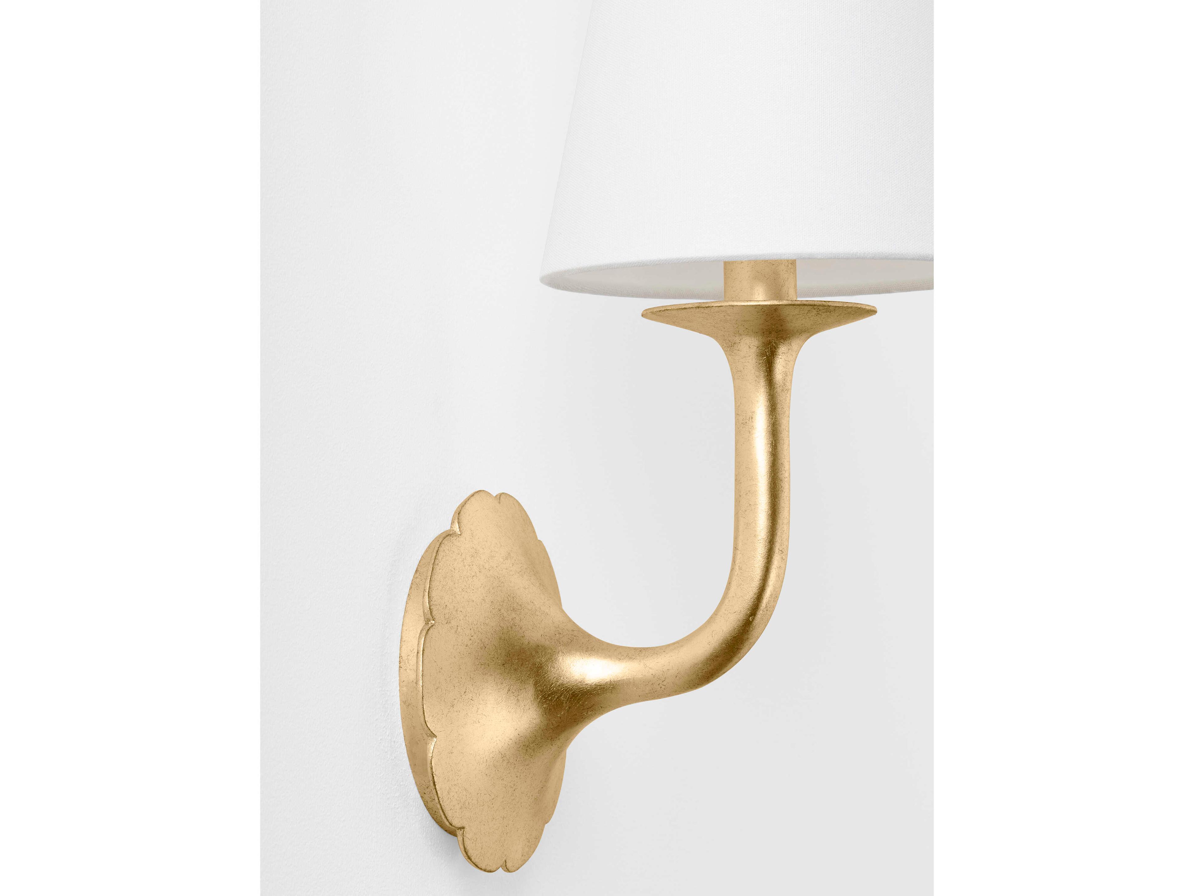 Hudson Valley Winnipeg 1-Light Vintage Gold Leaf Wall Sconce