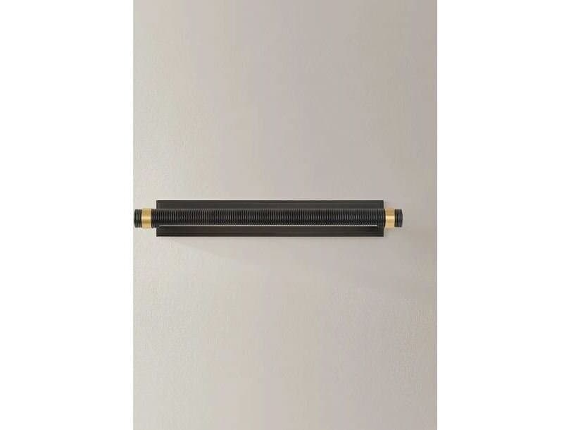 Hudson Valley Duell 1-Light Aged Brass Distressed Bronze Black Picture Light