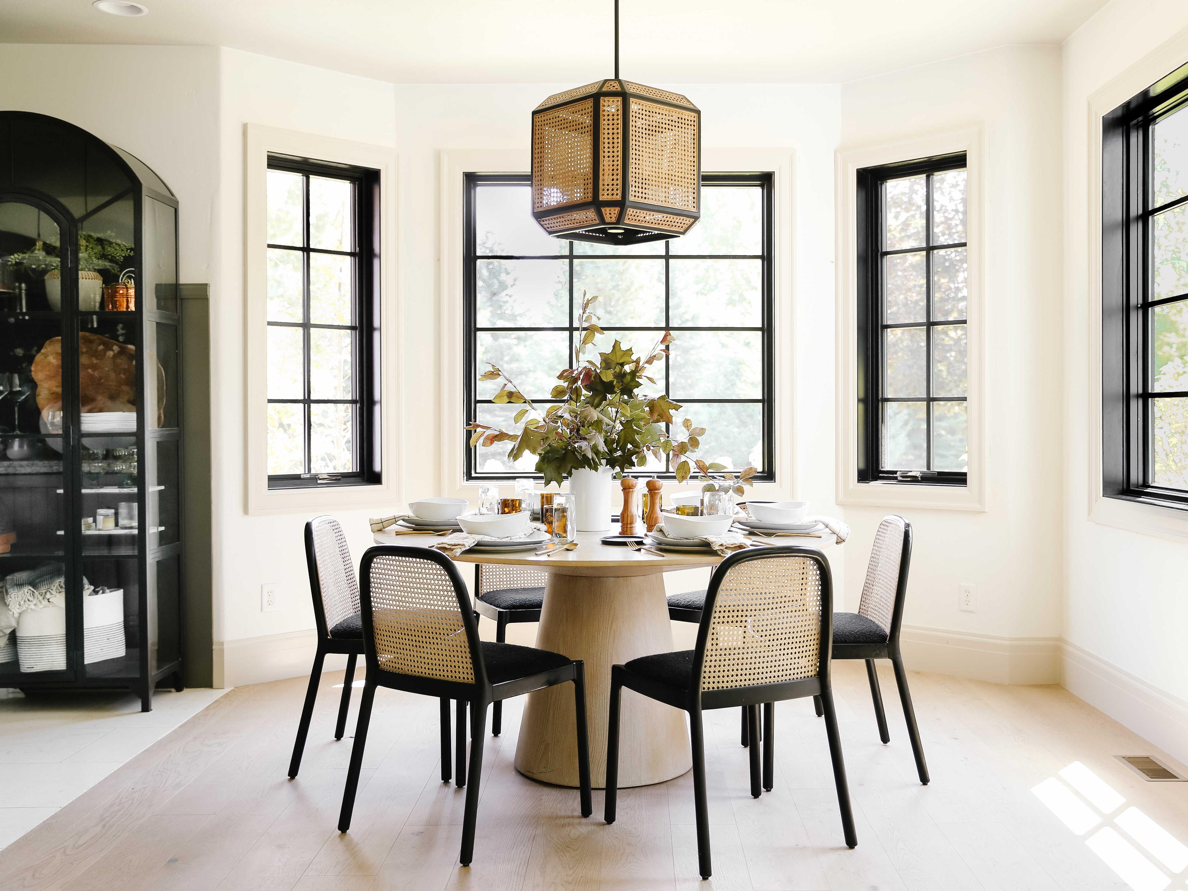 Hudson Valley Georgia 4-Light Old Bronze LED Pendant