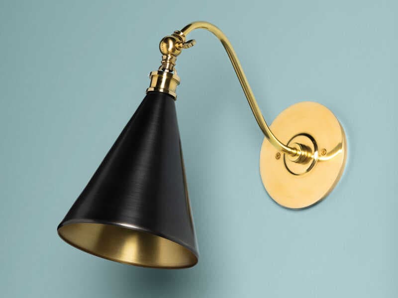 Hudson Valley Osterley 1-Light Aged Brass Antique Distressed Bronze Wall Sconce