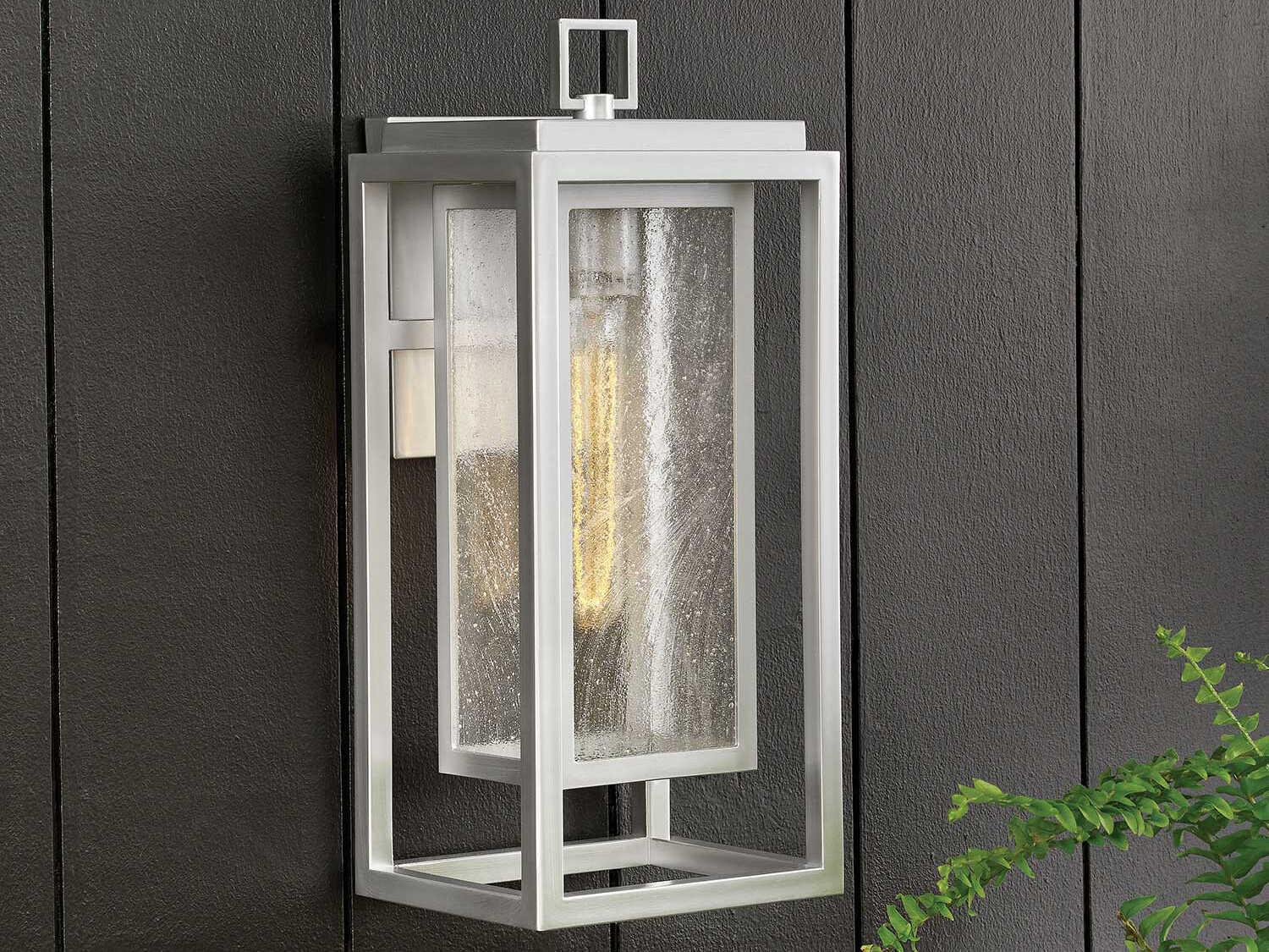 Hinkley Republic 1 - Light Outdoor Wall Light