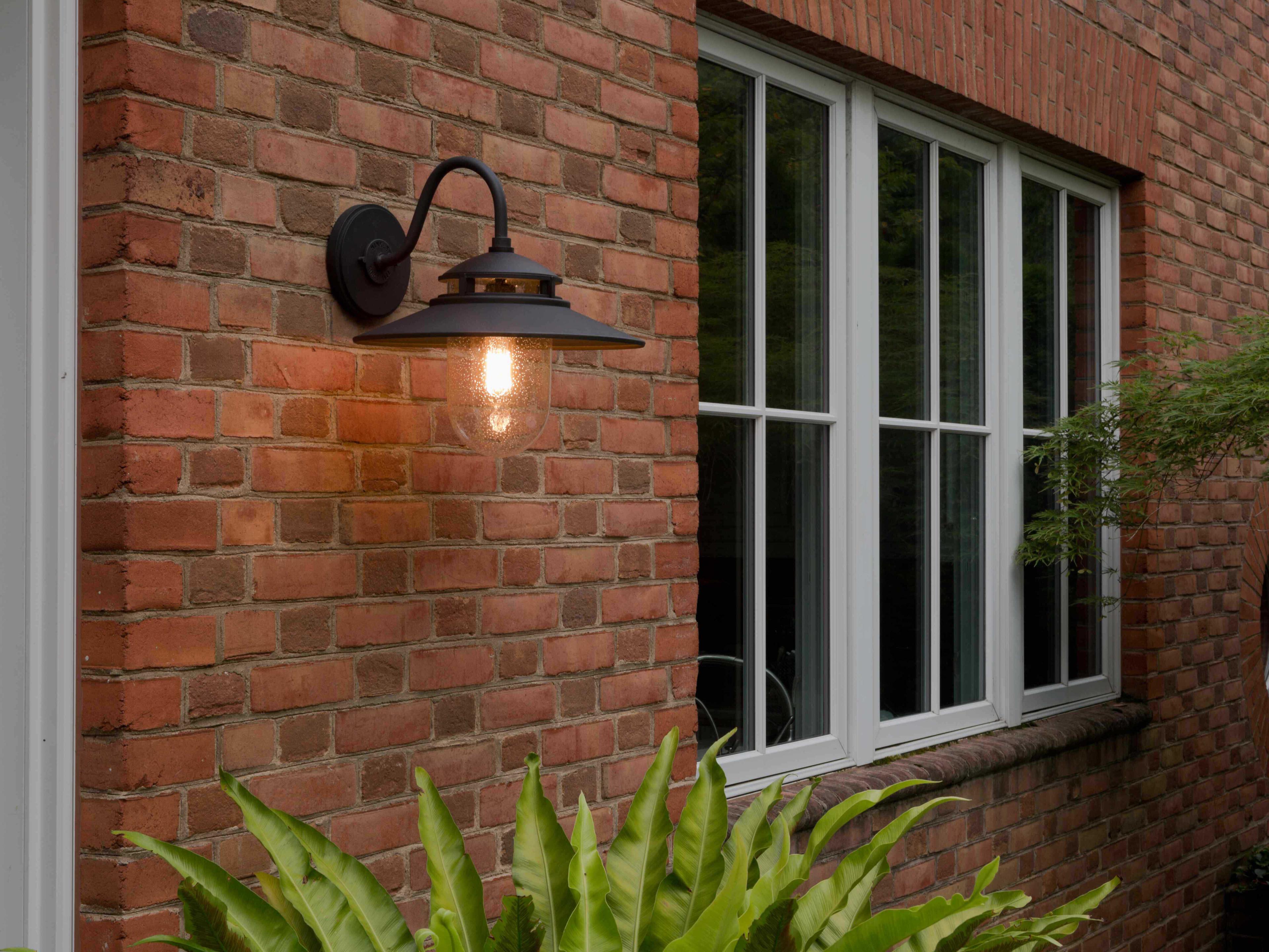 Hinkley Atwell Outdoor Wall Light