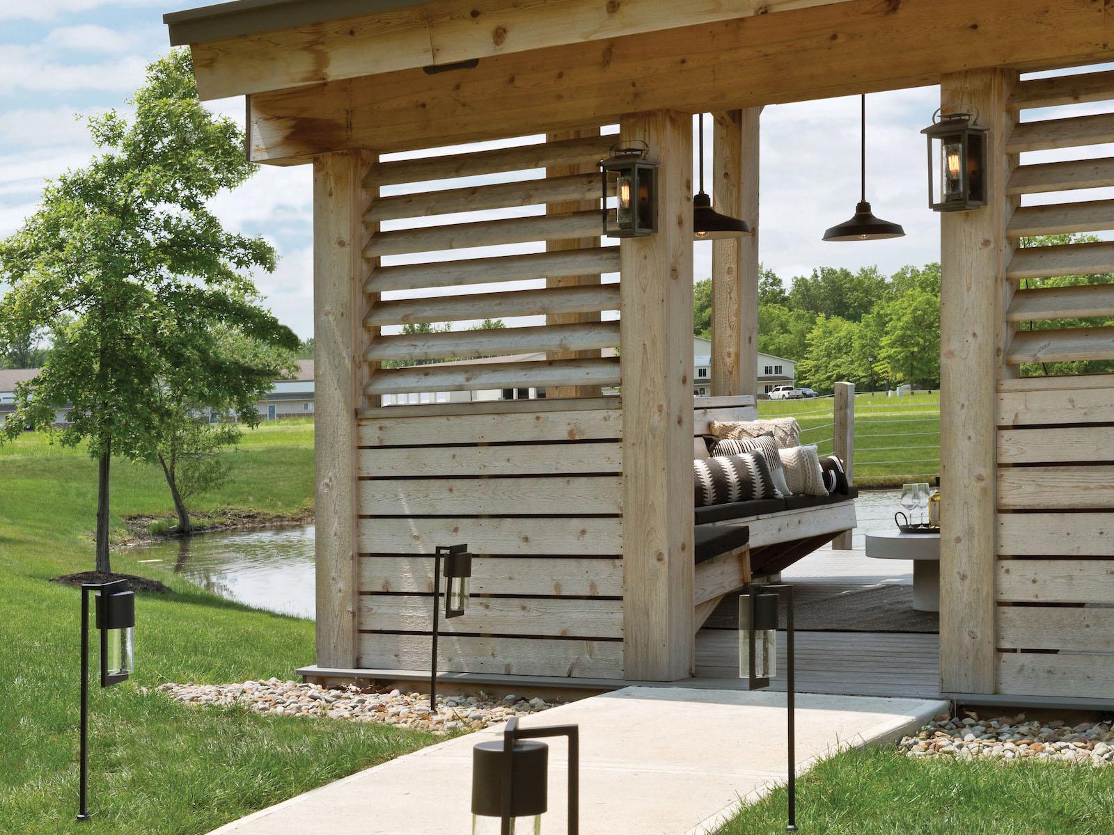 Hinkley Atwater Outdoor Wall Light