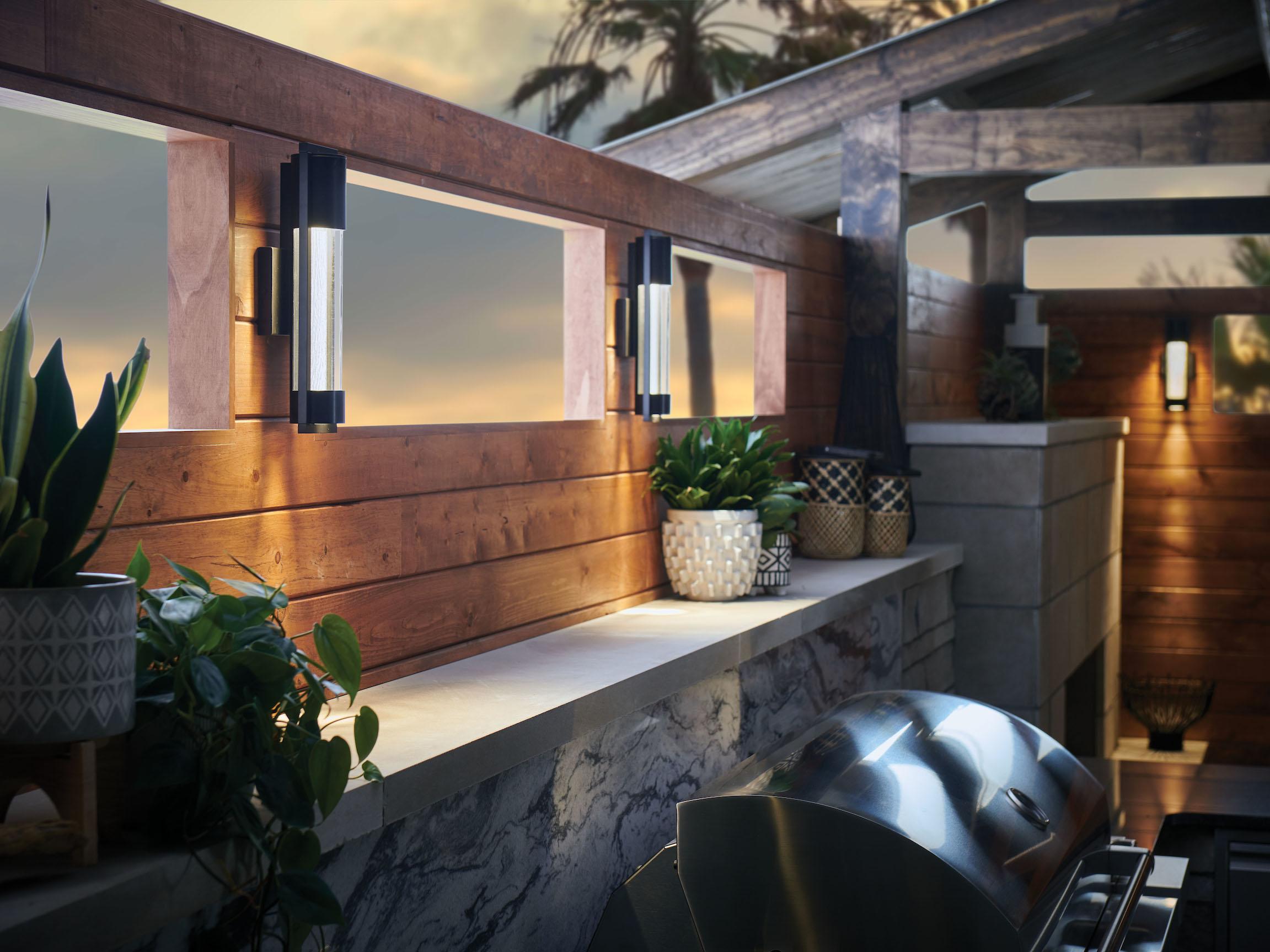 Hinkley Mist Outdoor Wall Light