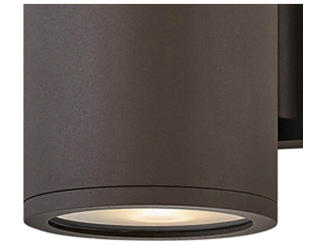 Hinkley Silo 1 - Light Outdoor Wall Light