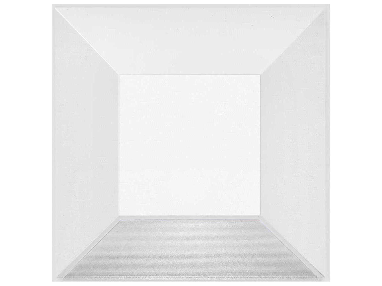 Hinkley Nuvi Outdoor Path Light