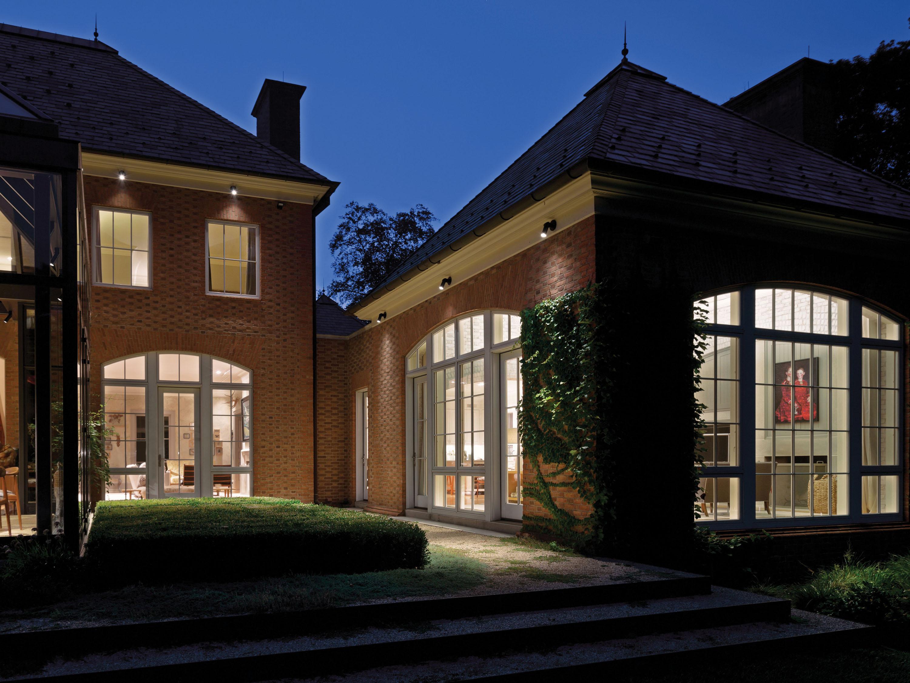 Hinkley Lumacore Outdoor Spot Light