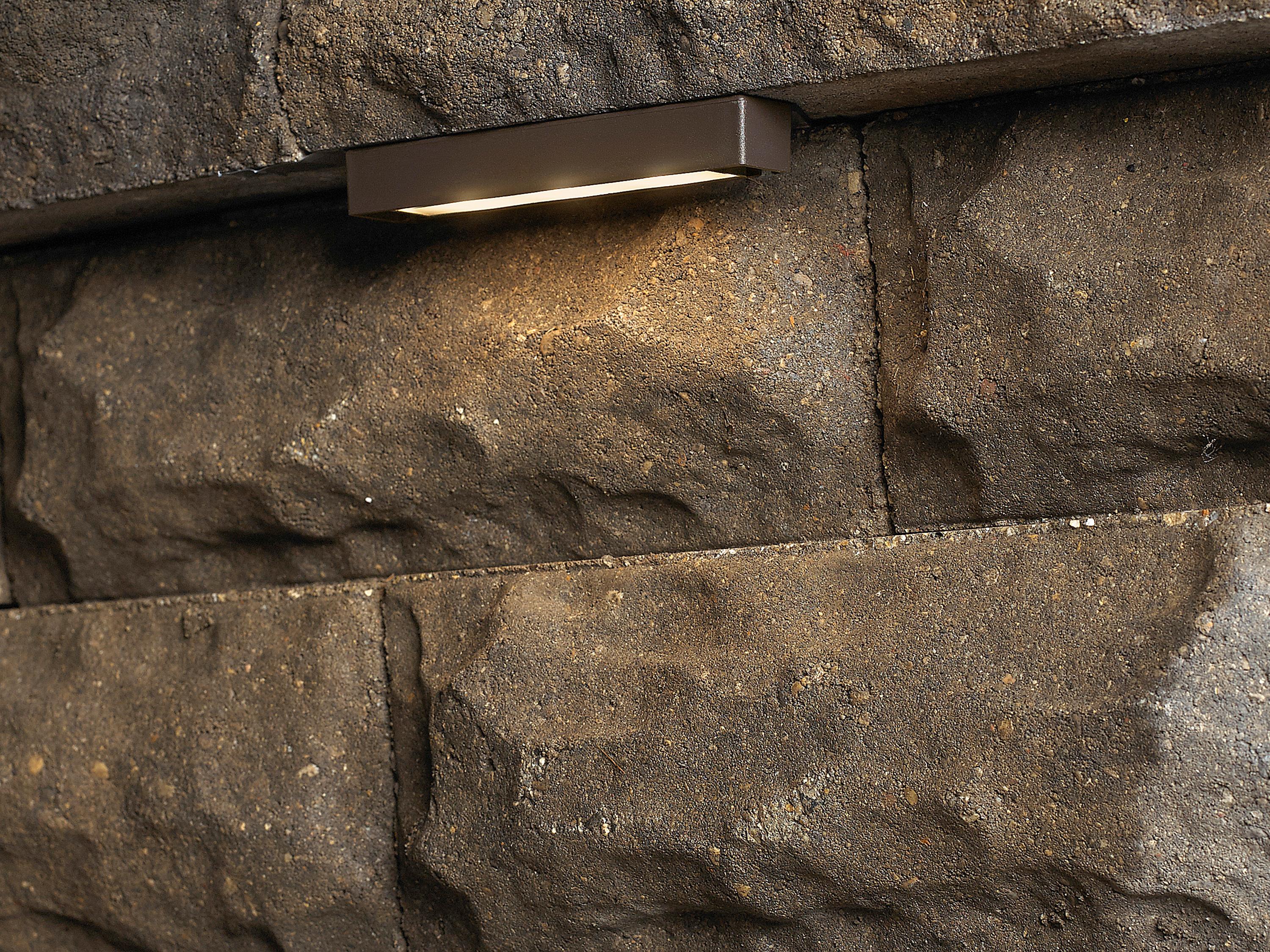 Hinkley Nuvi 1 Outdoor Floor Light