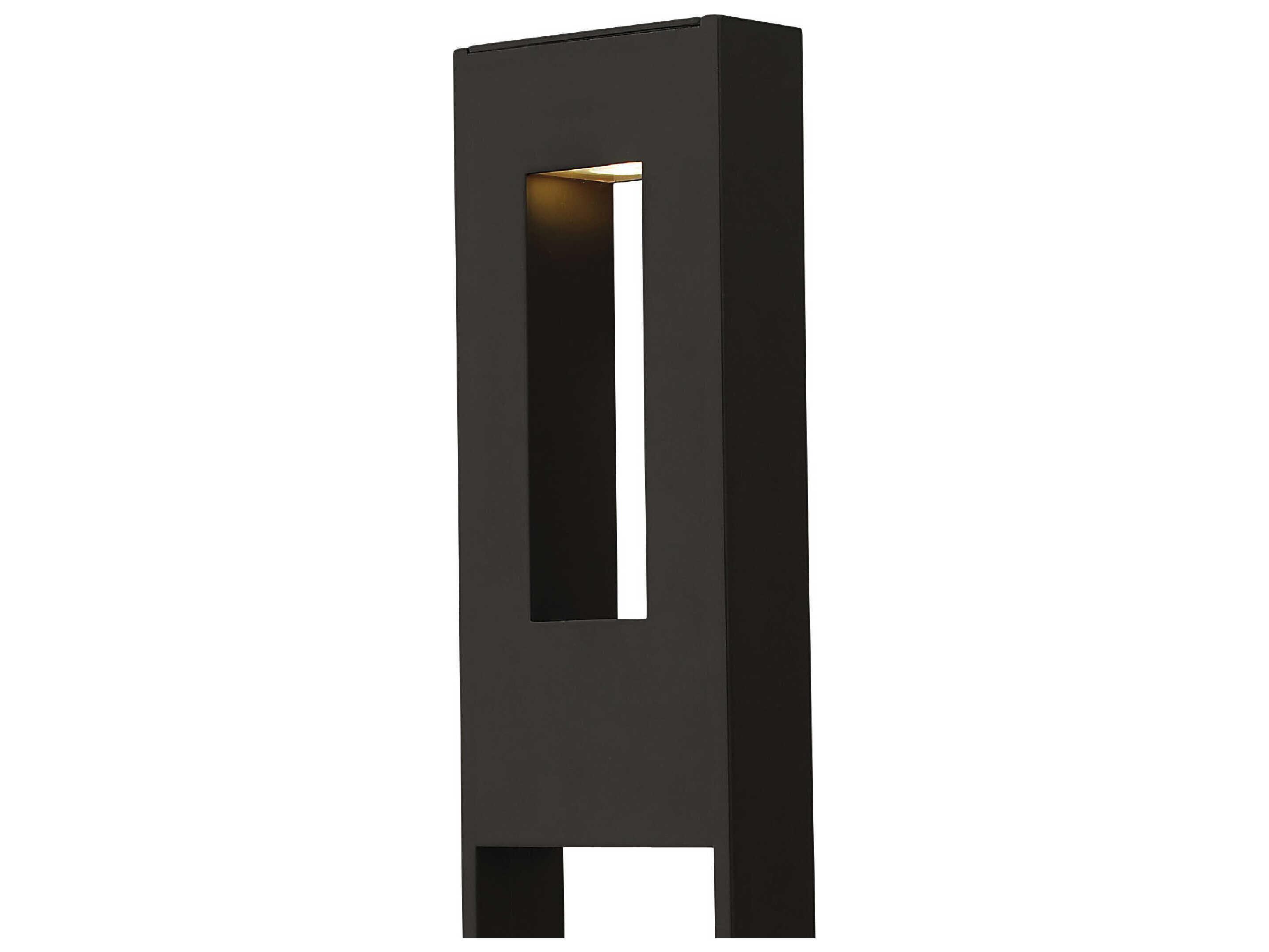 Hinkley Atlantis 2 - Light Outdoor Post Light