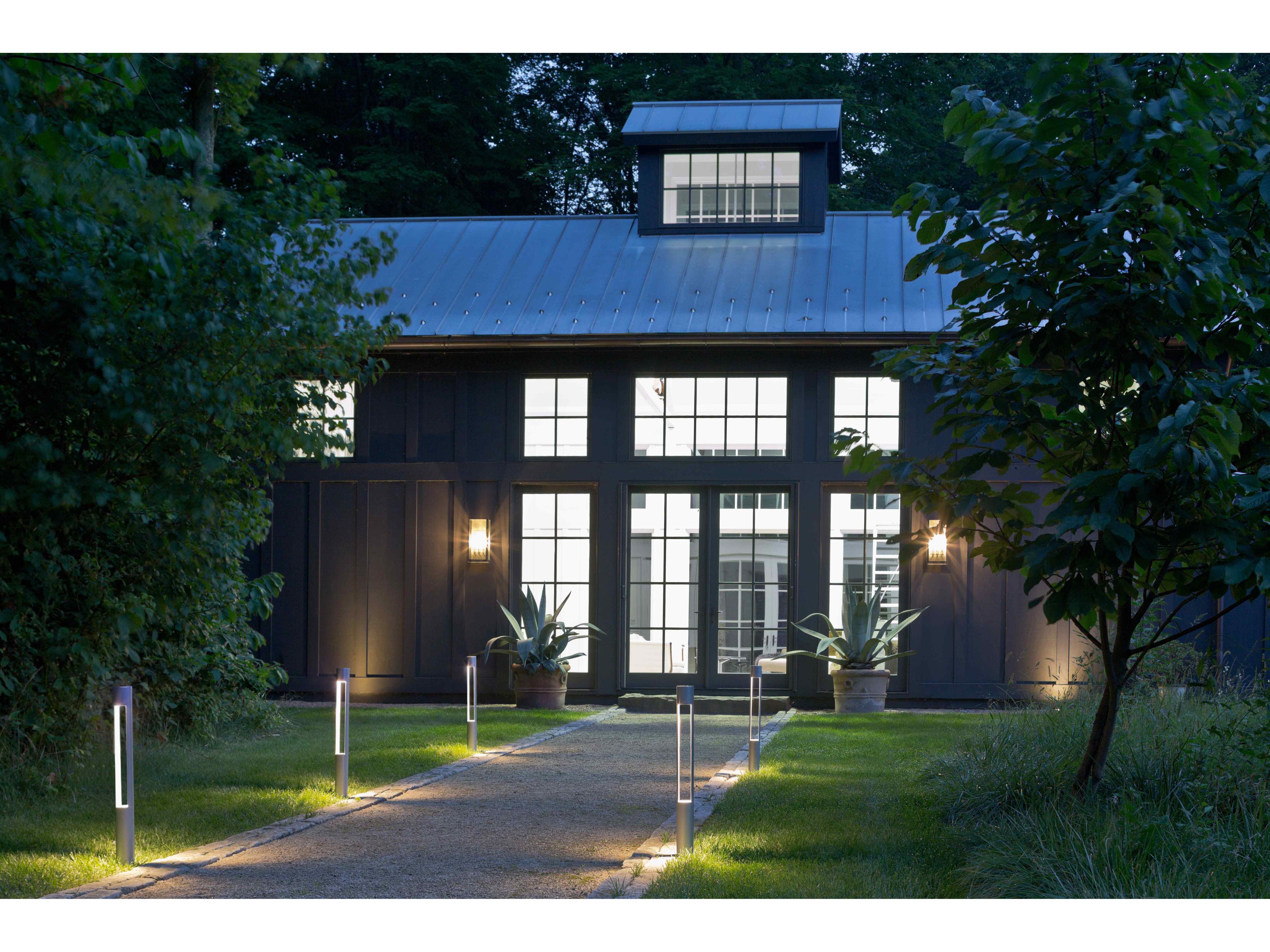 Hinkley Sutcliffe Outdoor Wall Light