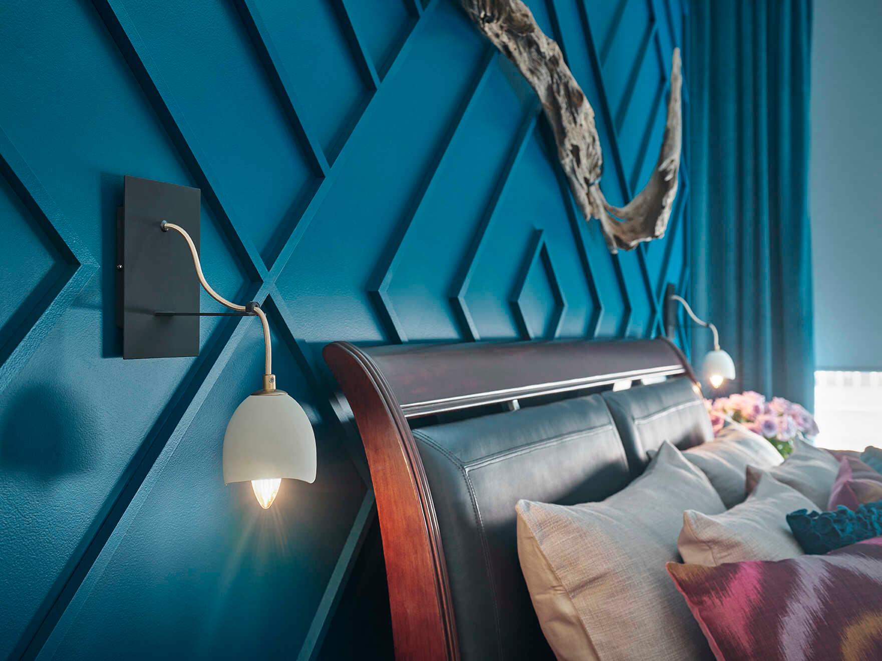 Hinkley Nula 1-Light Shell White Wall Sconce