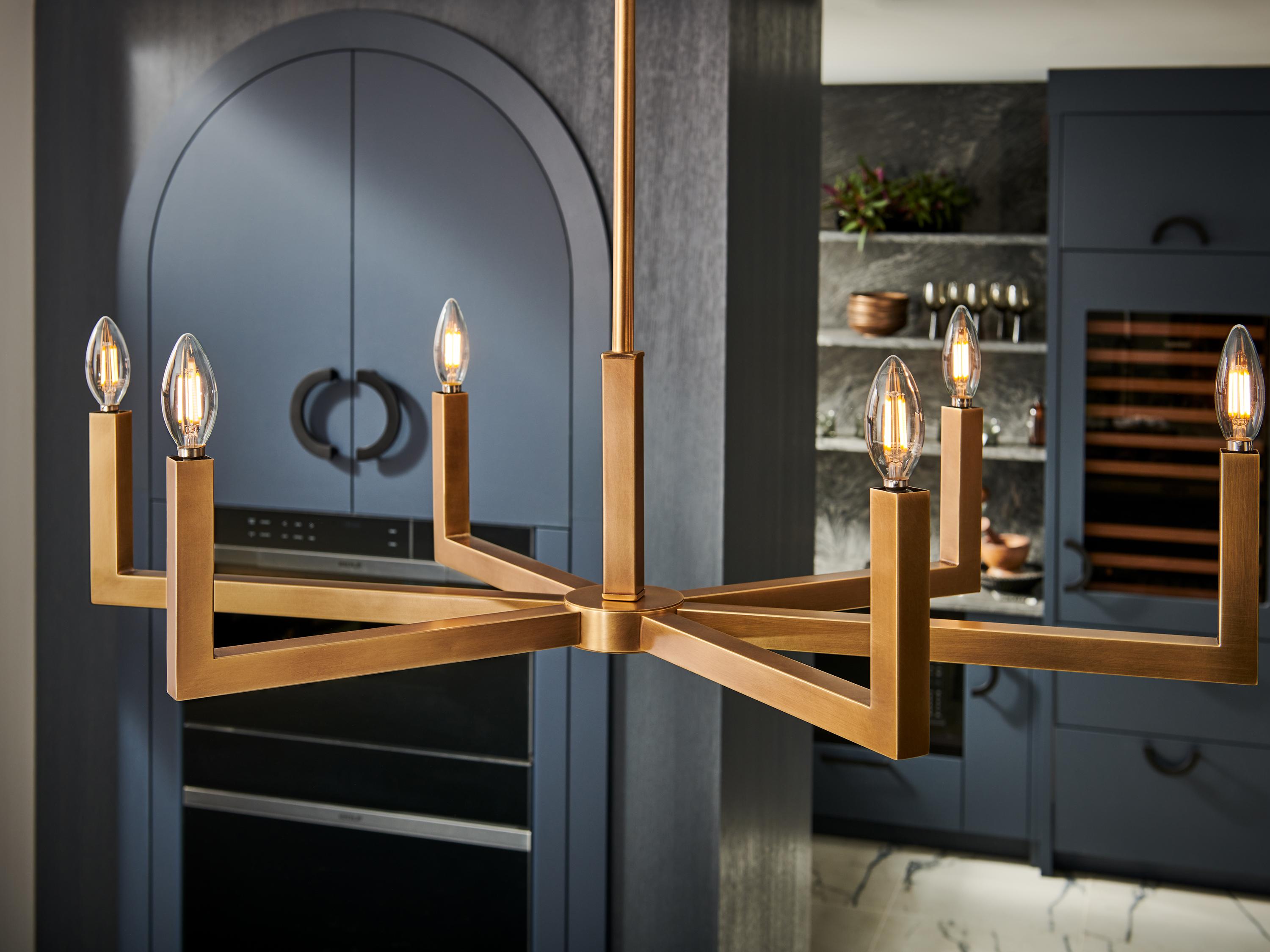 Hinkley Ezra 6-Light Heritage Brass Candelabra Chandelier