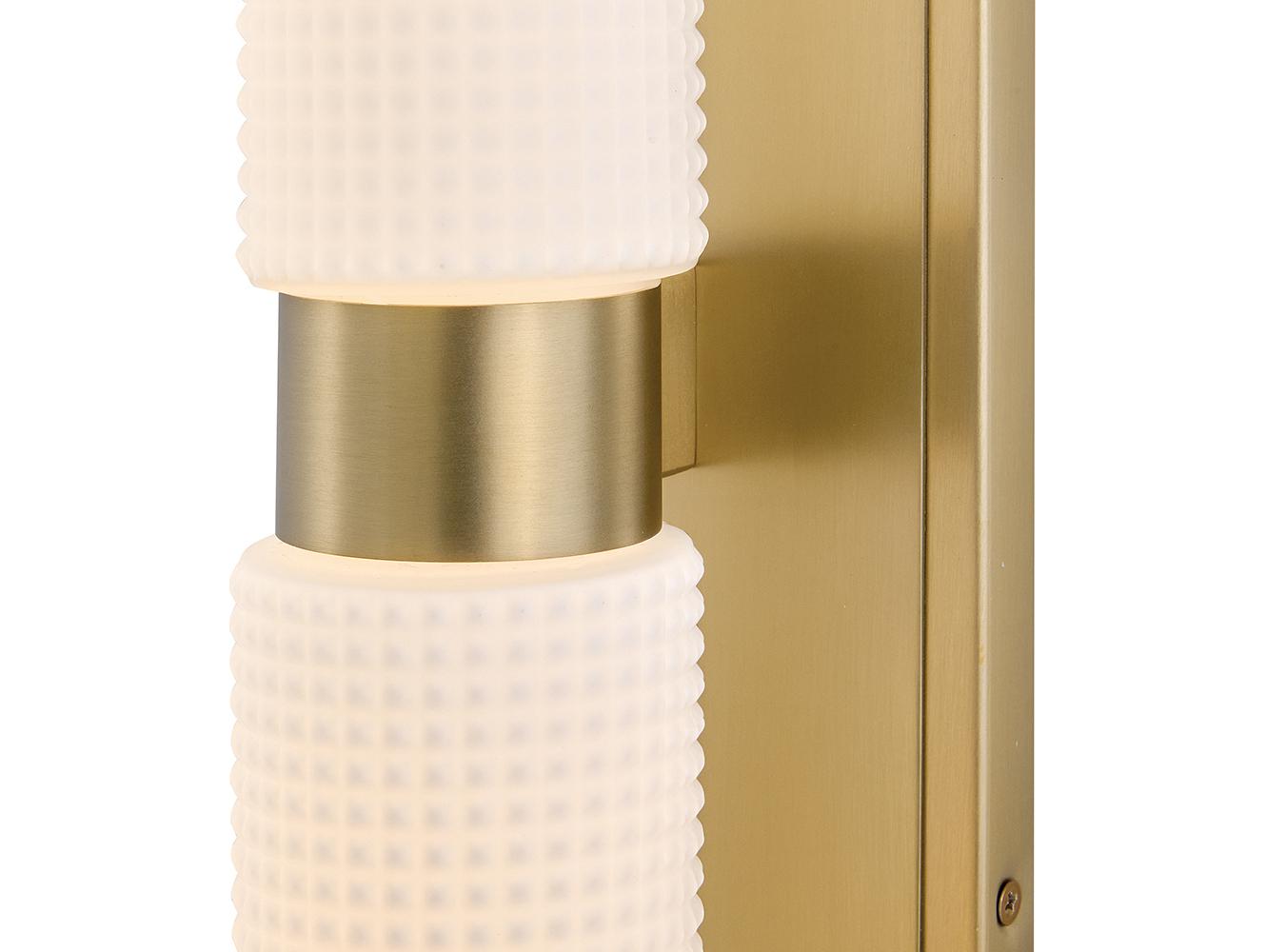 Hinkley Lottie Lacquered Brass Vanity Light