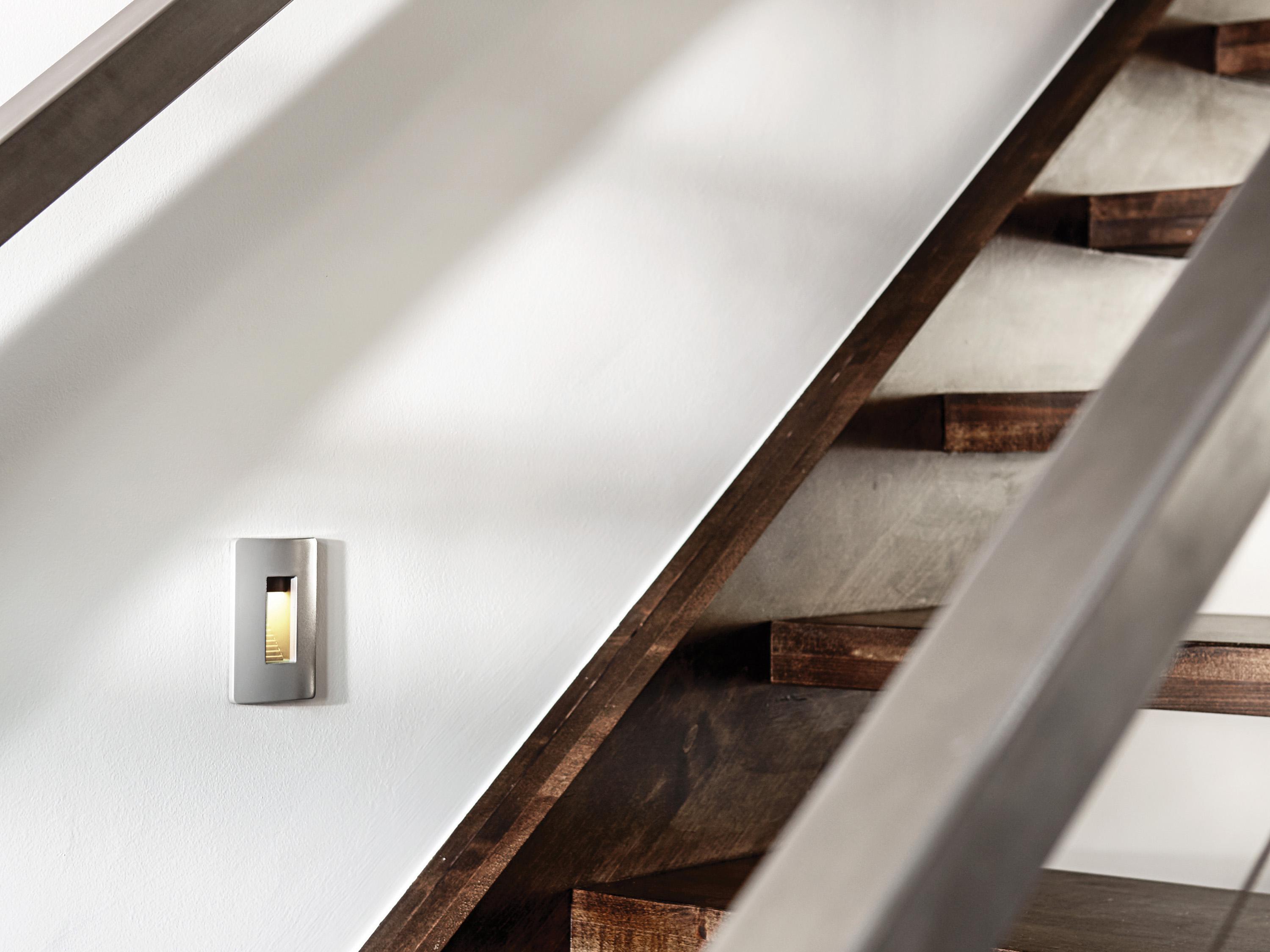 Hinkley Luna Outdoor Wall Light
