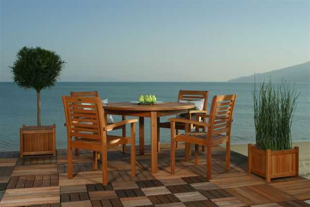 International Home Miami Amazonia Eucalyptus Round Five Piece Milano Outdoor Dining Set