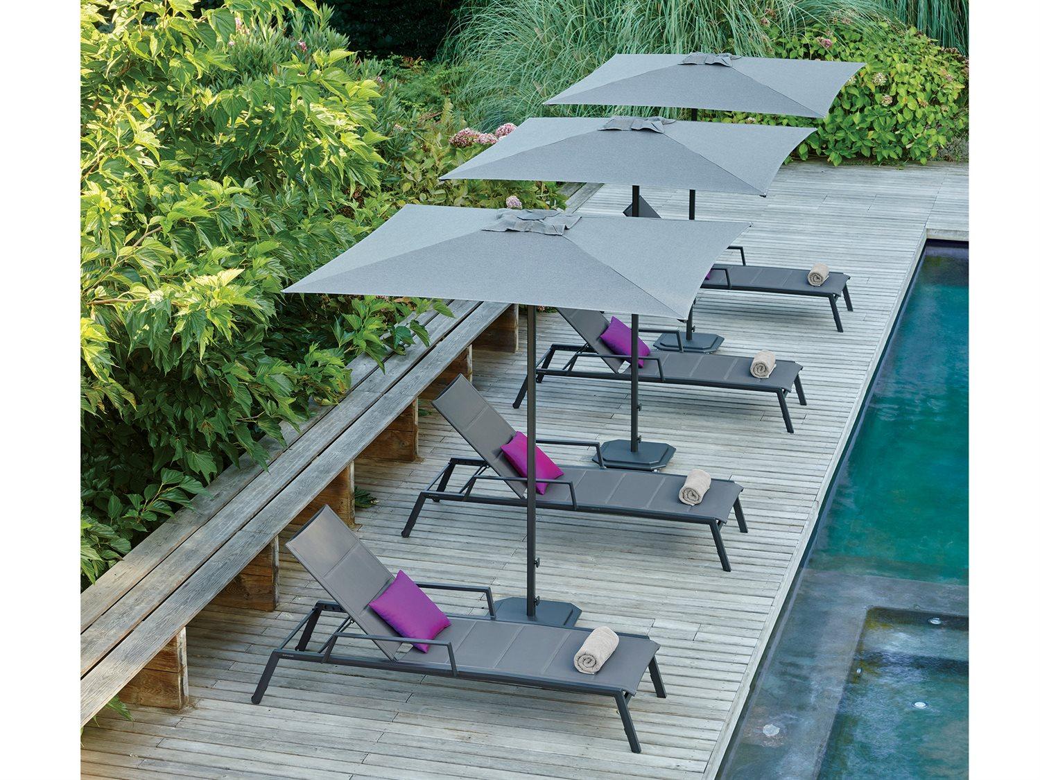 Jardinico JCP1 7.5ft Square Center Post Push-Up Lift Aluminum Outdoor Patio Umbrella with Base