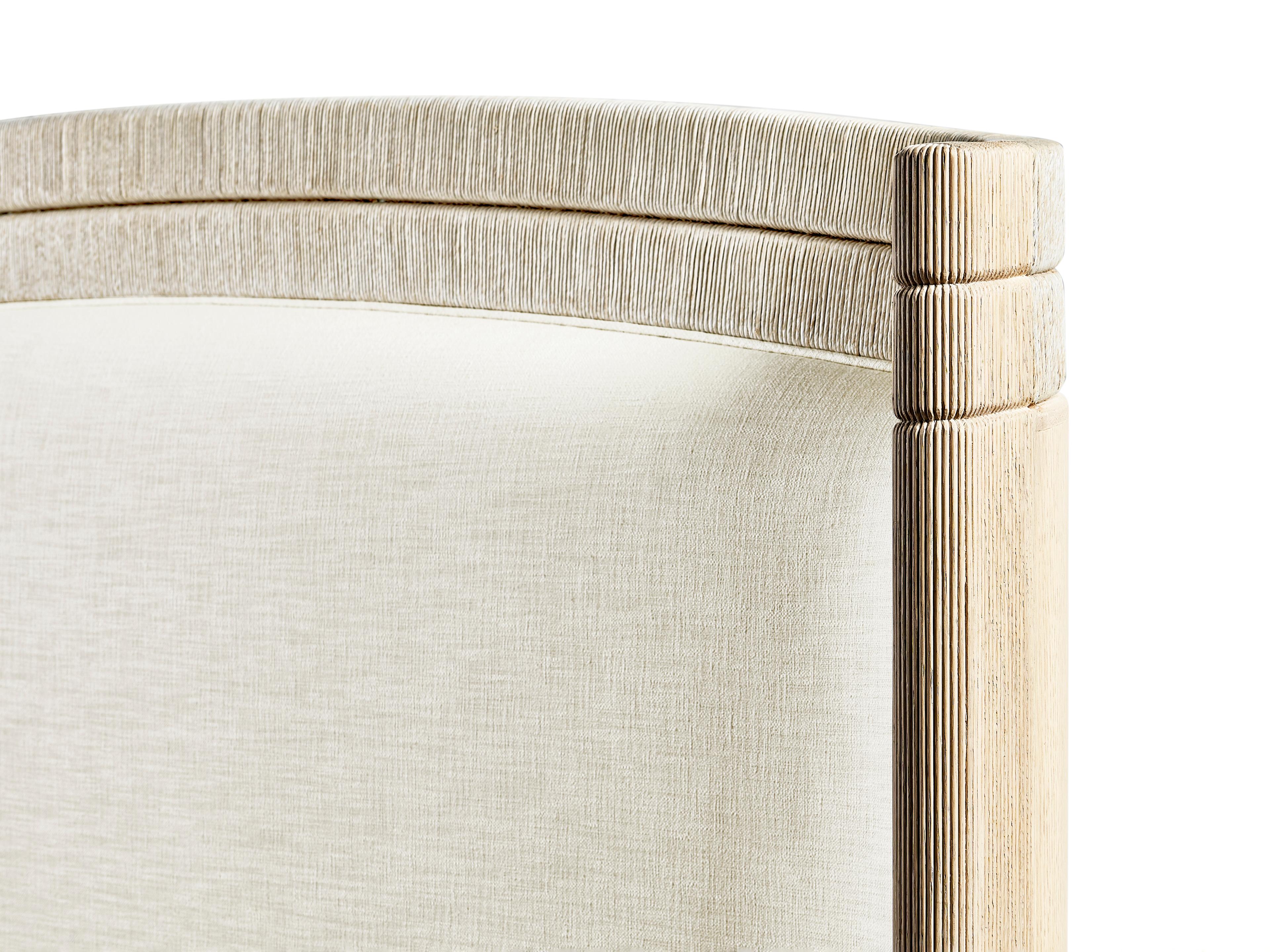 Jonathan Charles Water White Washed Oak Natural Wood Shelter Bed