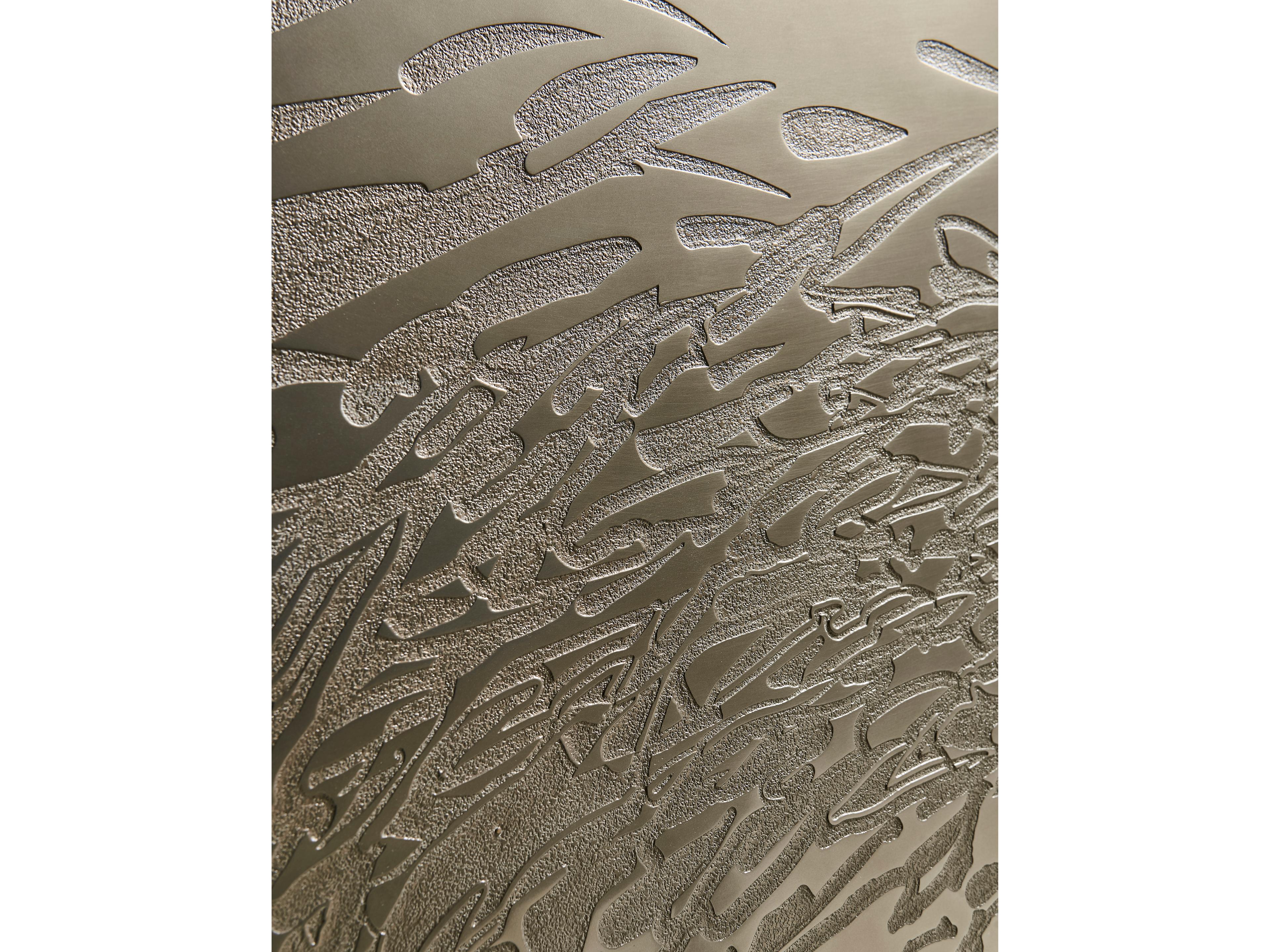 Jonathan Charles Water 3-Drawers Light Wood Oak Dresser