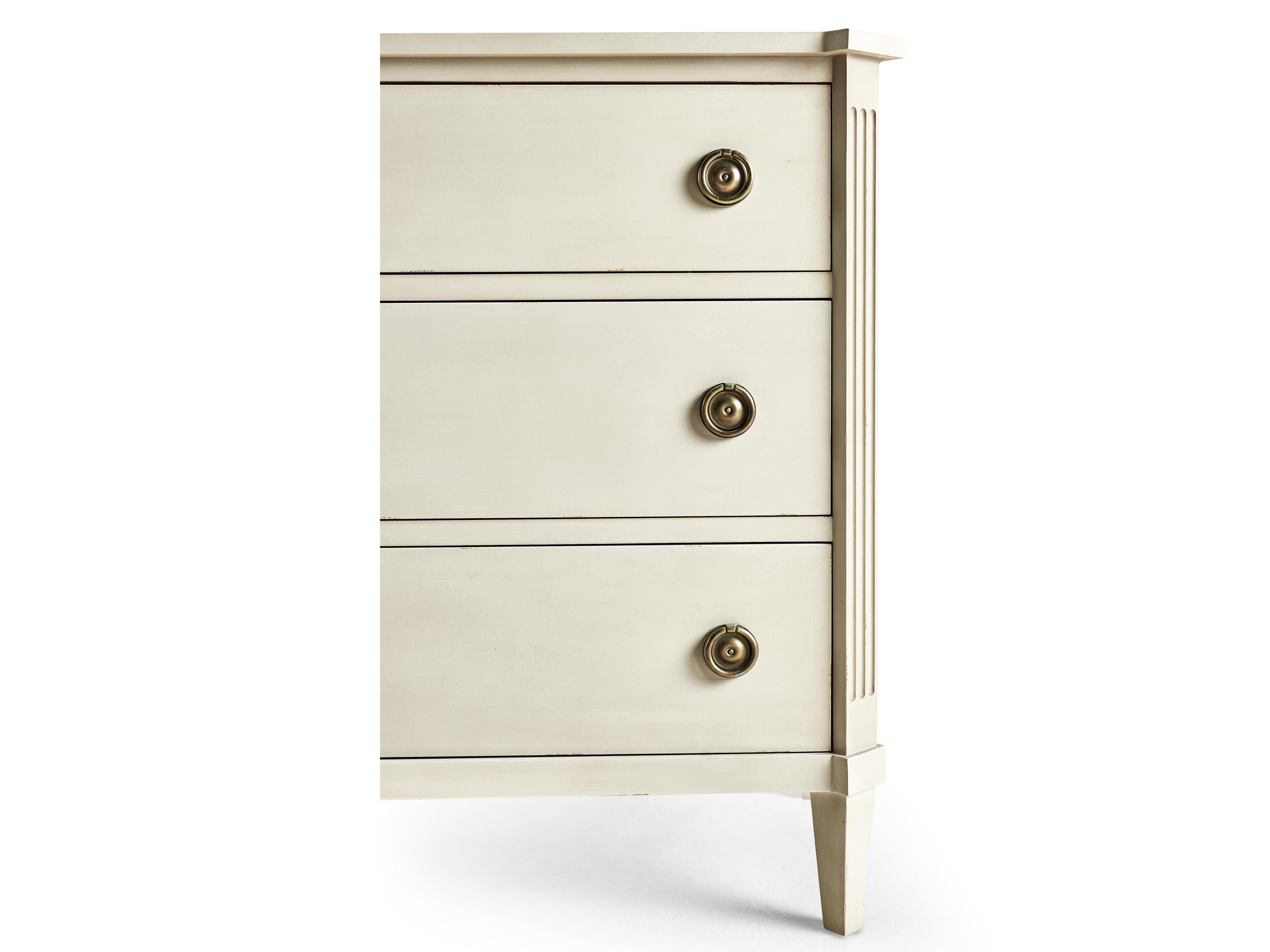 Jonathan Charles Timeless 3-Drawers White Oak Wood Dresser
