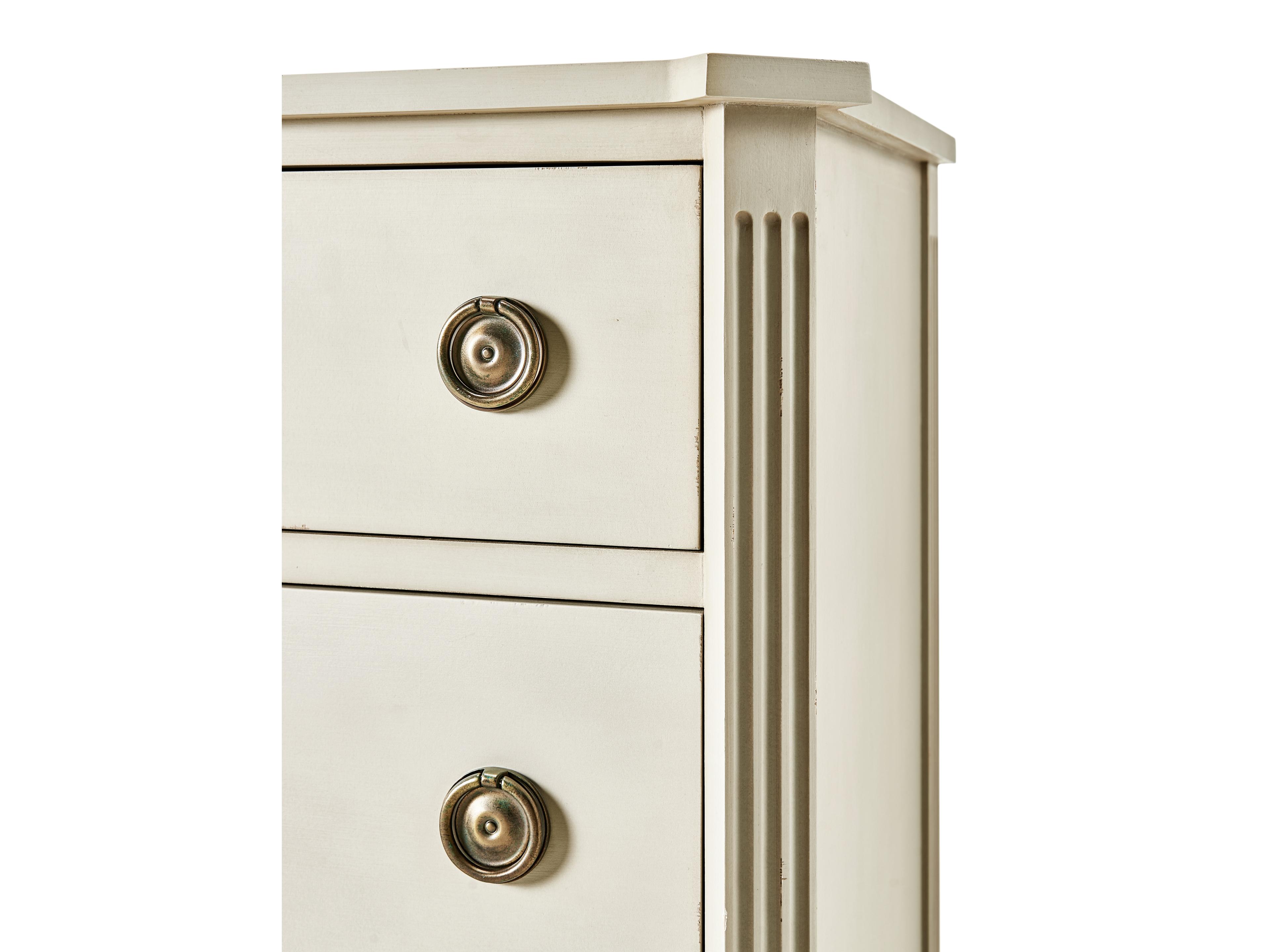 Jonathan Charles Timeless 3-Drawers White Oak Wood Dresser