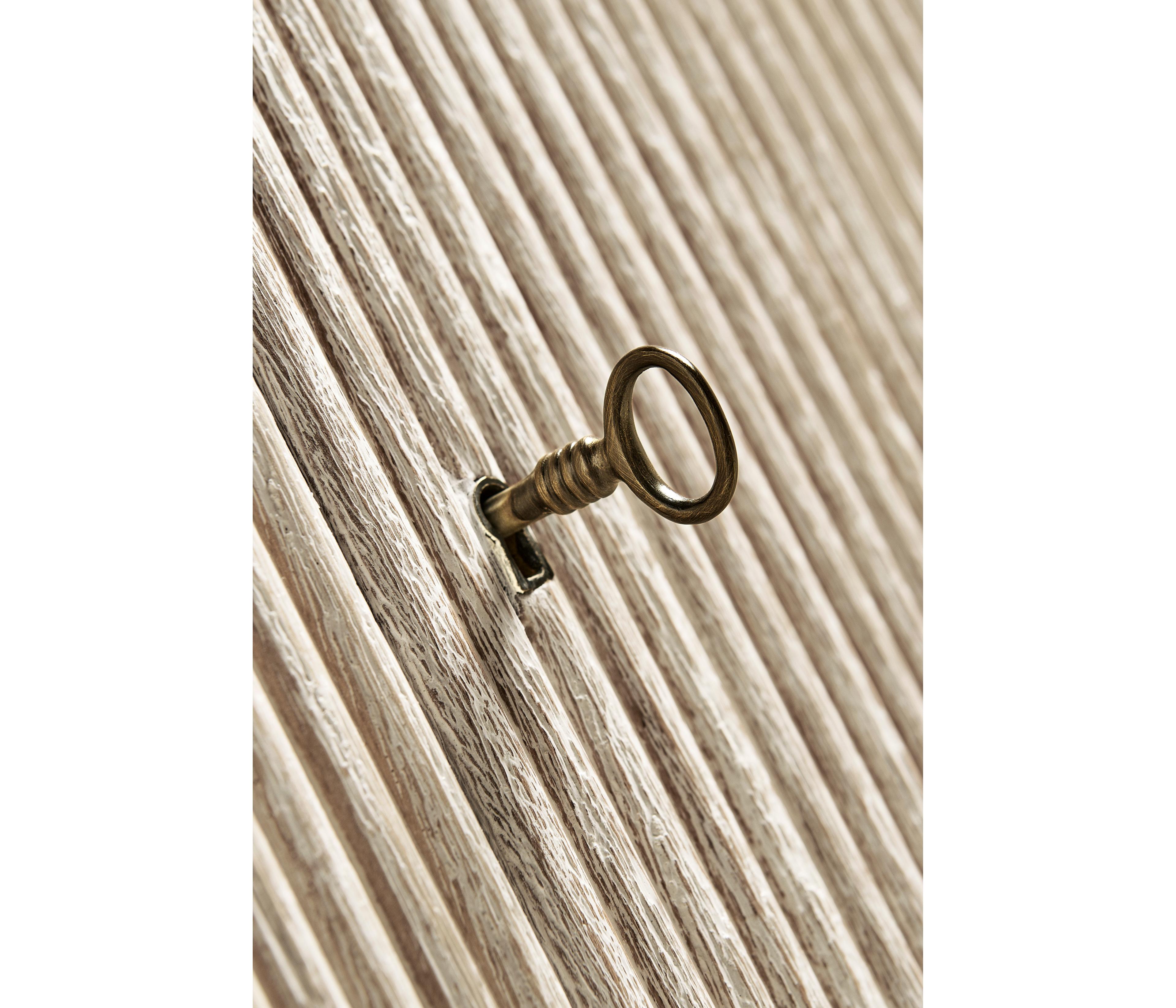 Jonathan Charles William Yeoward Washed Acacia White Wood Accent Chest