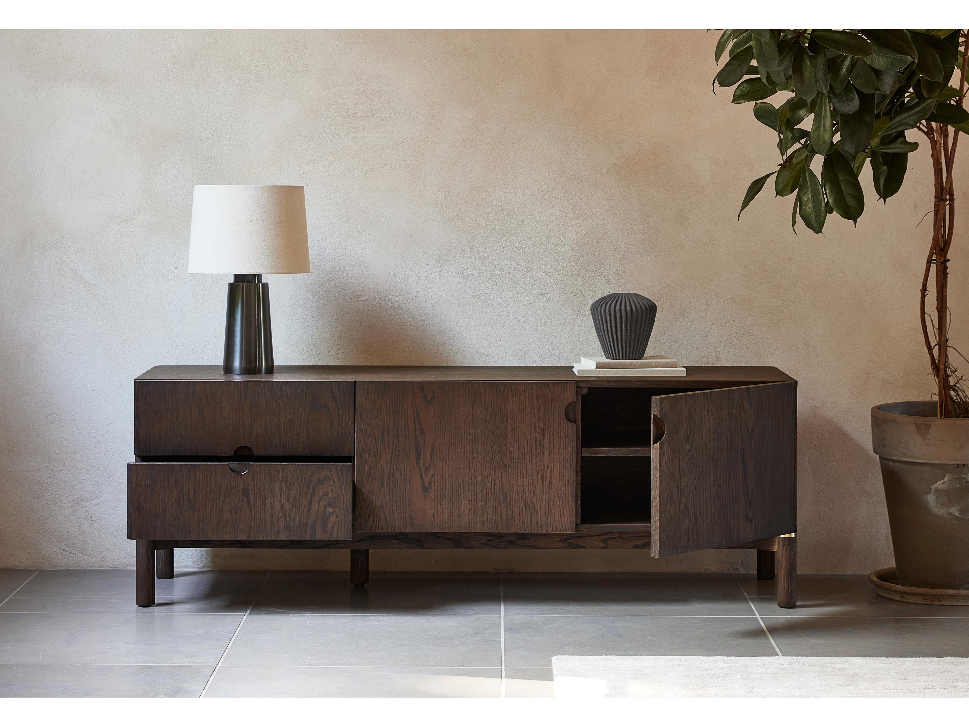 Unique Furniture Arun 63" Oak Wood Media Console