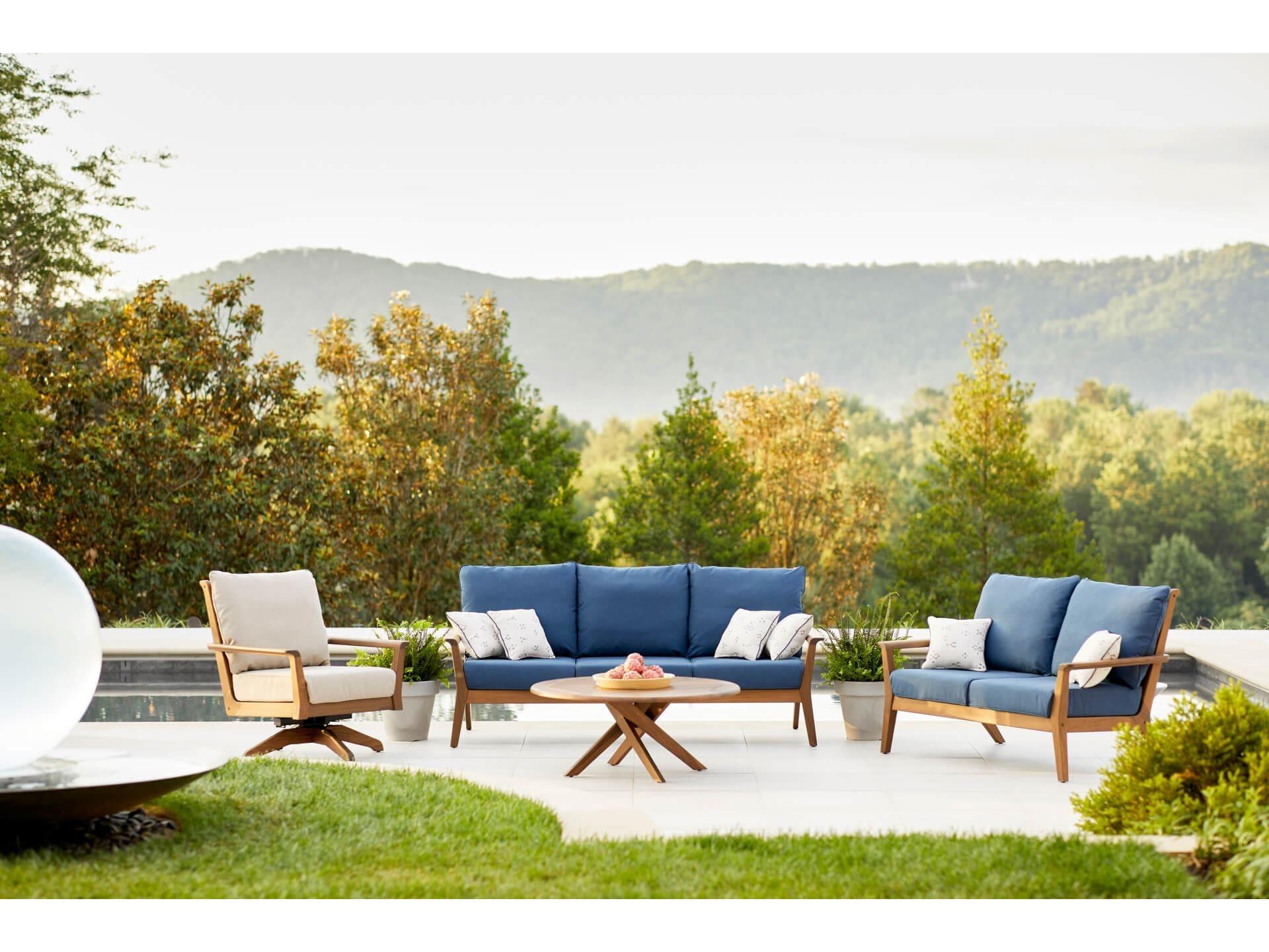 Jensen Outdoor Sky Loveseat