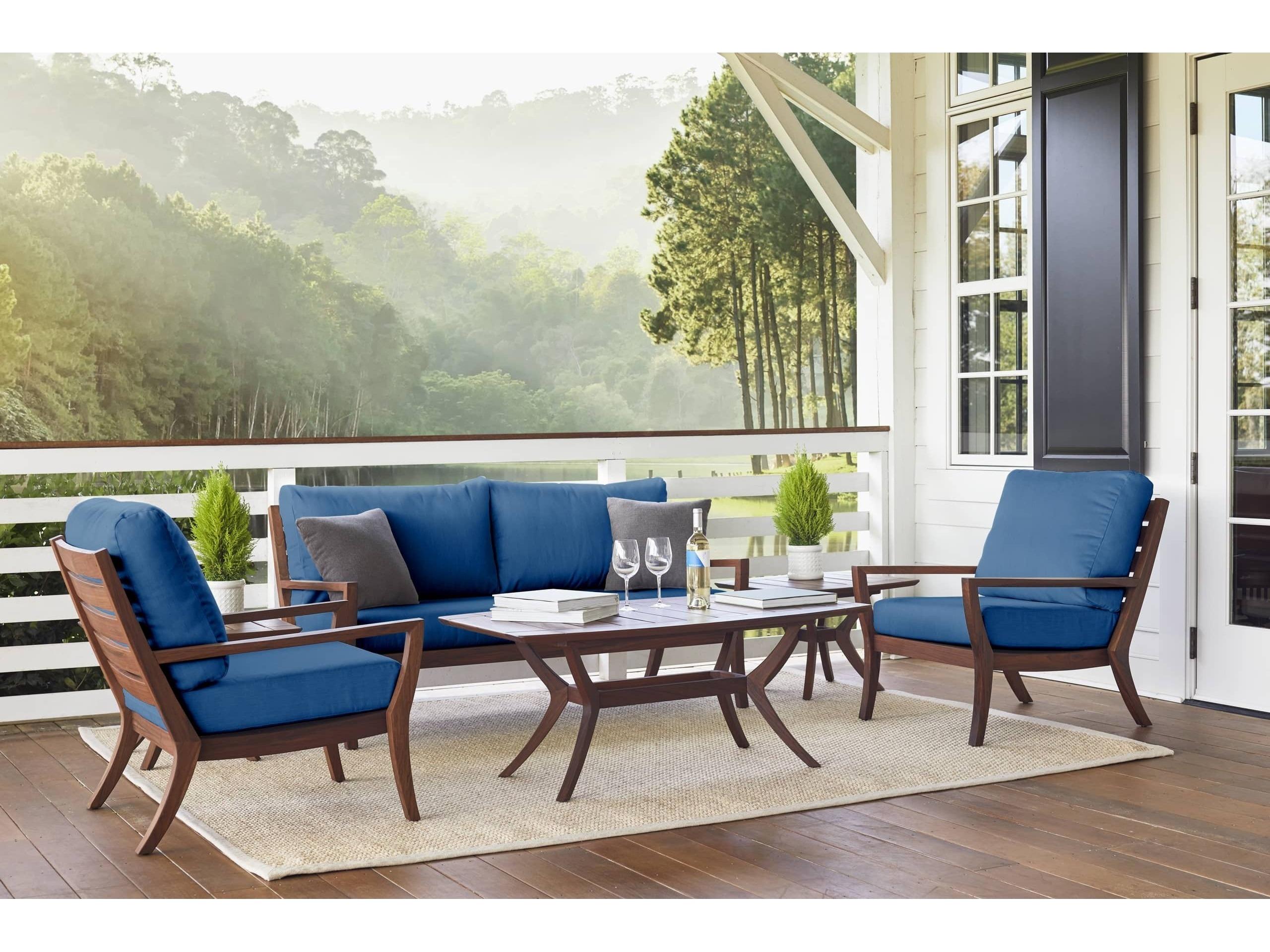 Jensen Outdoor Laguna 48" x 30" Rectangular Coffee Table