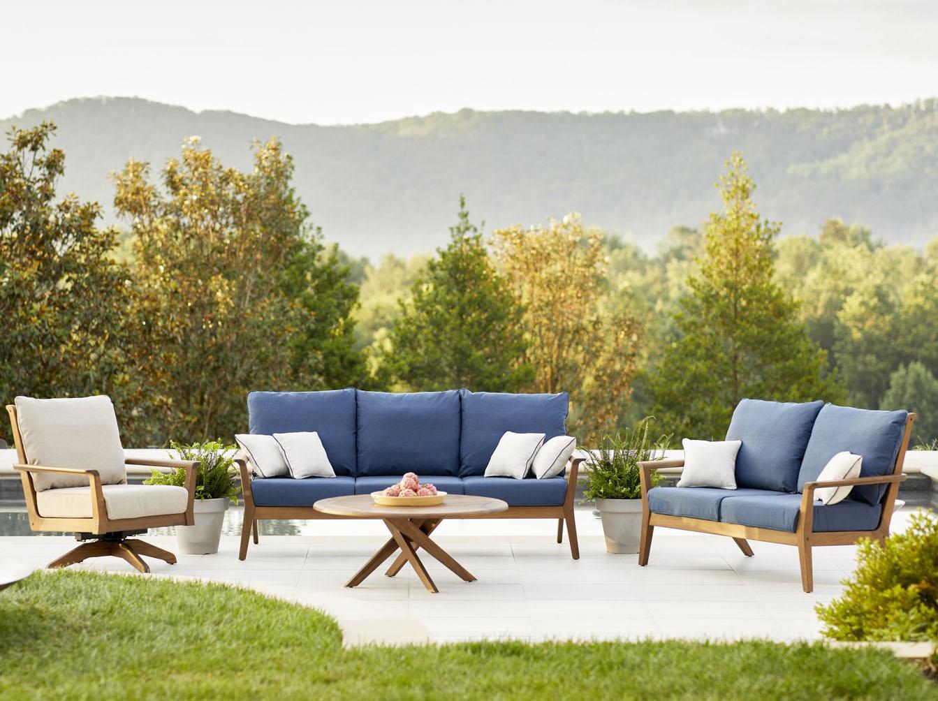 Jensen Outdoor Sky Lounge Set