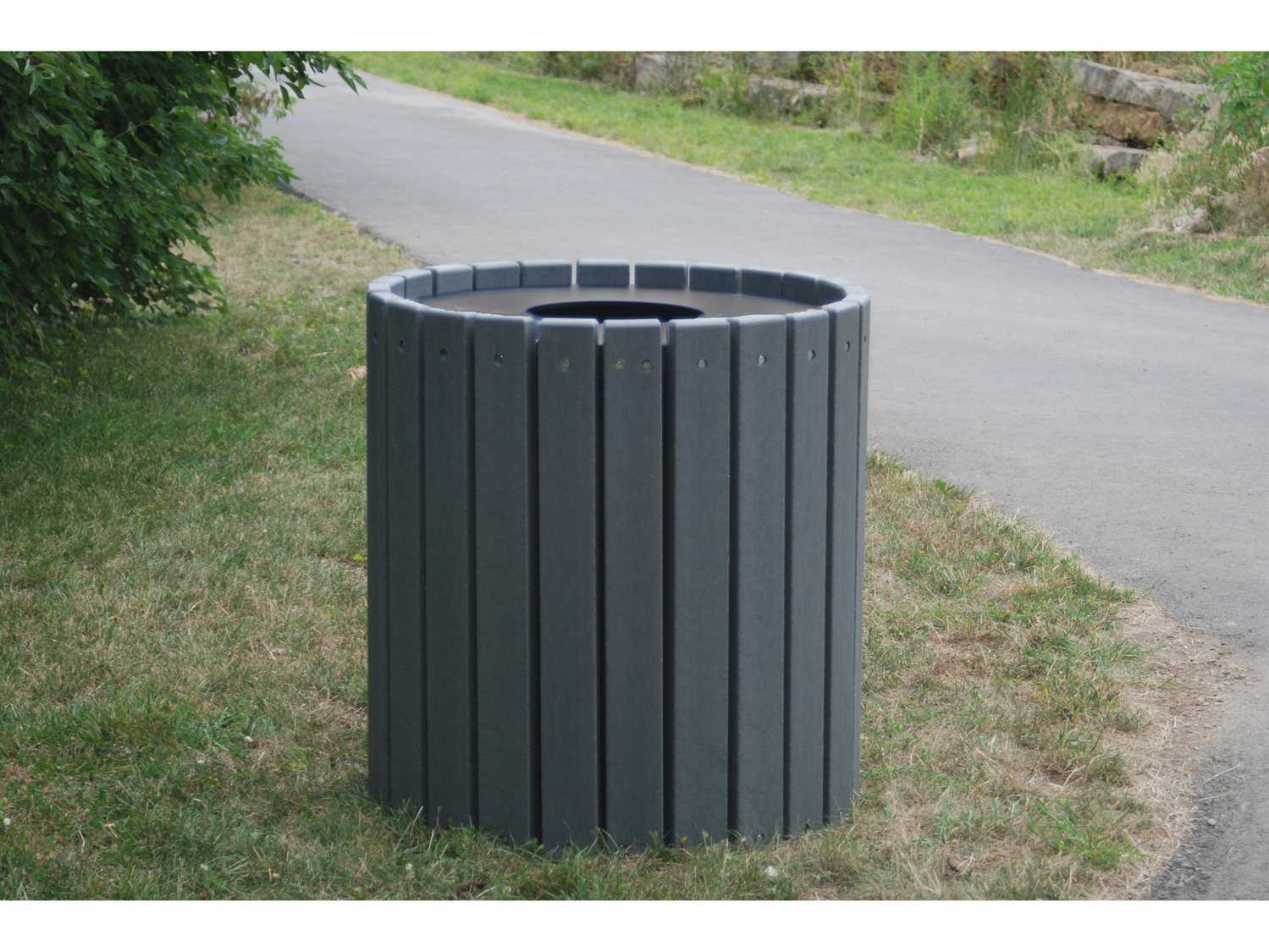 Frog Furnishings Recycled Plastic Standard Round 32 Gallon Receptacles