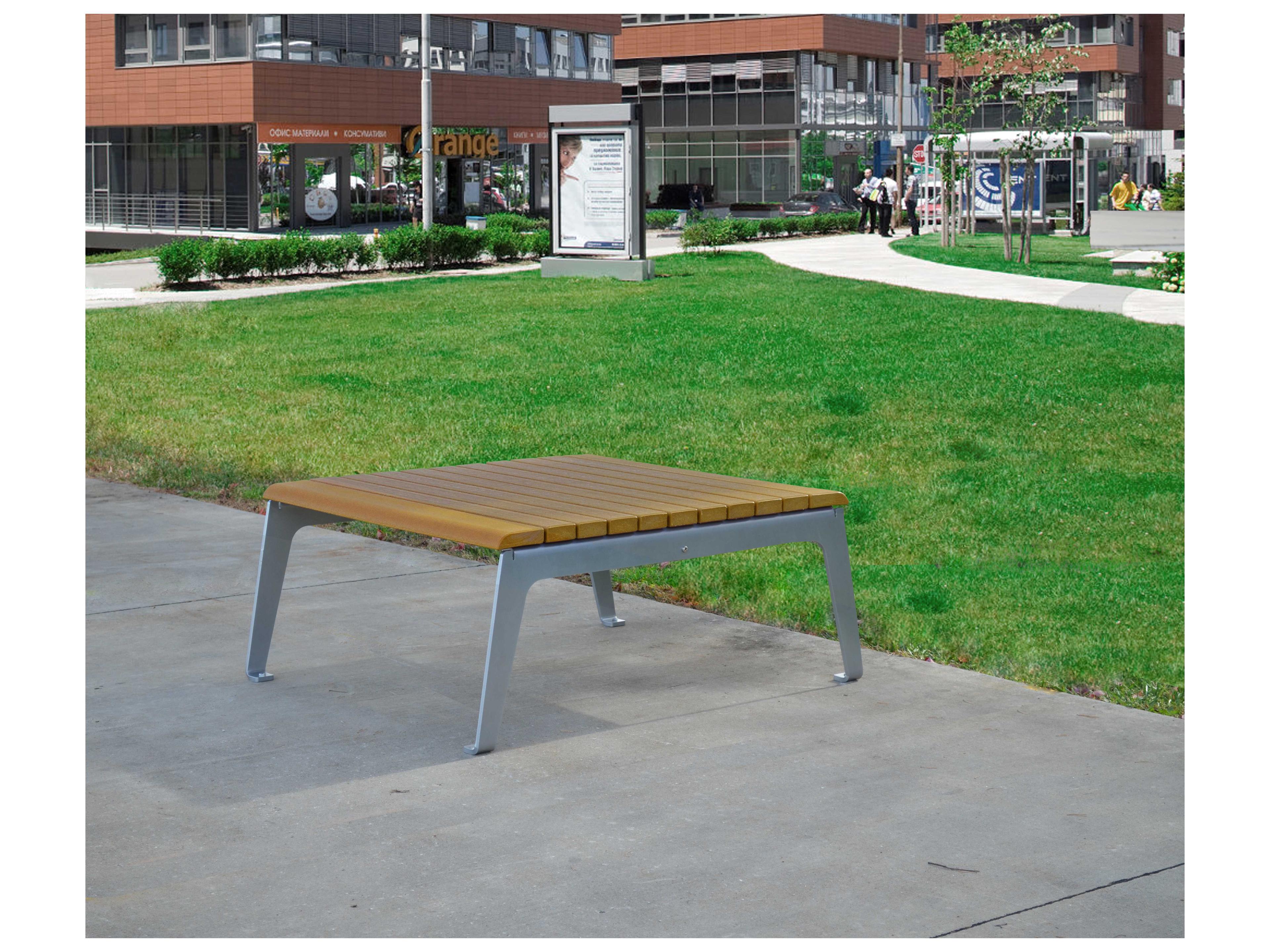 Frog Furnishings Plaza Steel Rectangular Outdoor Coffee Table