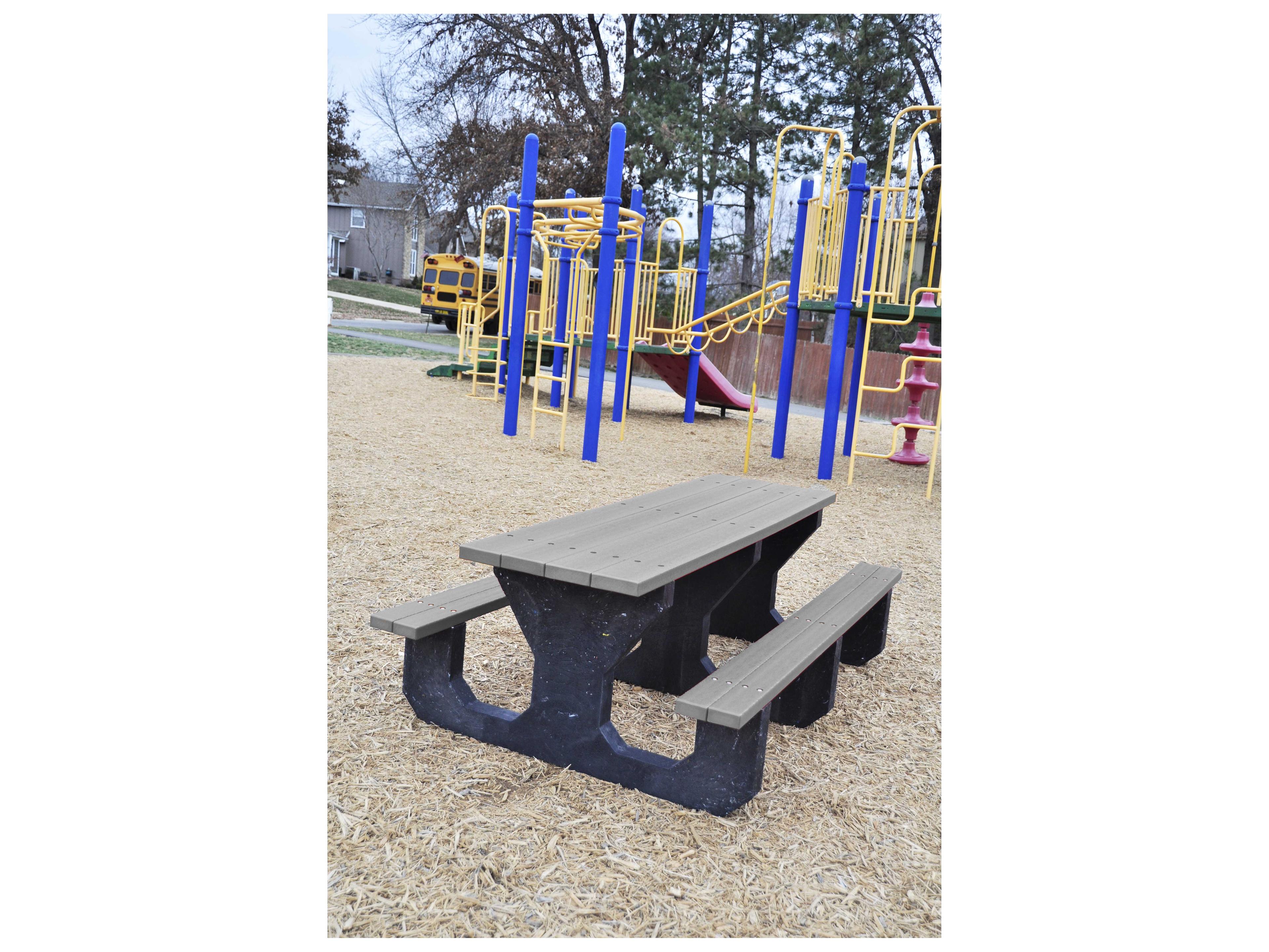 Frog Furnishings Youth Recycled Plastic Rectangular Outdoor Patio Picnic Table