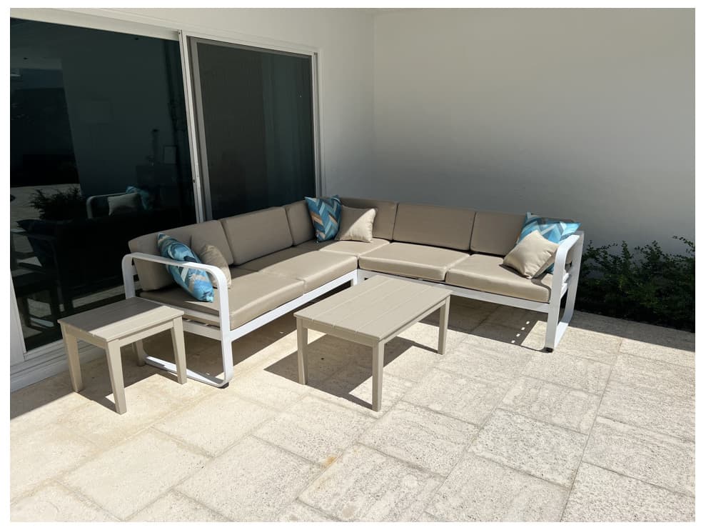 Schnupp Patio Bonaire Cushion Aluminum White Sectional Lounge Set