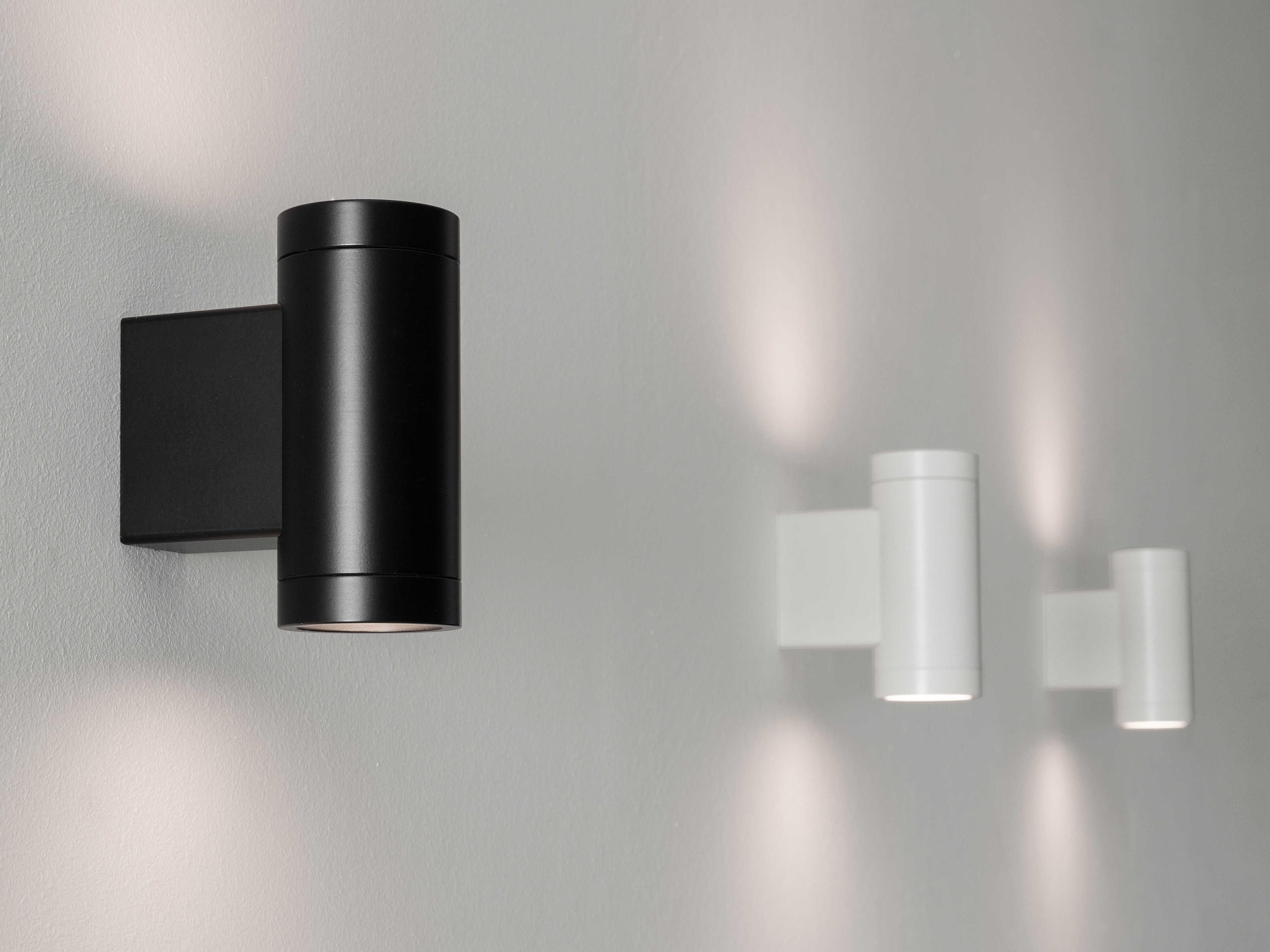 Karman Movida Black Wall Sconce