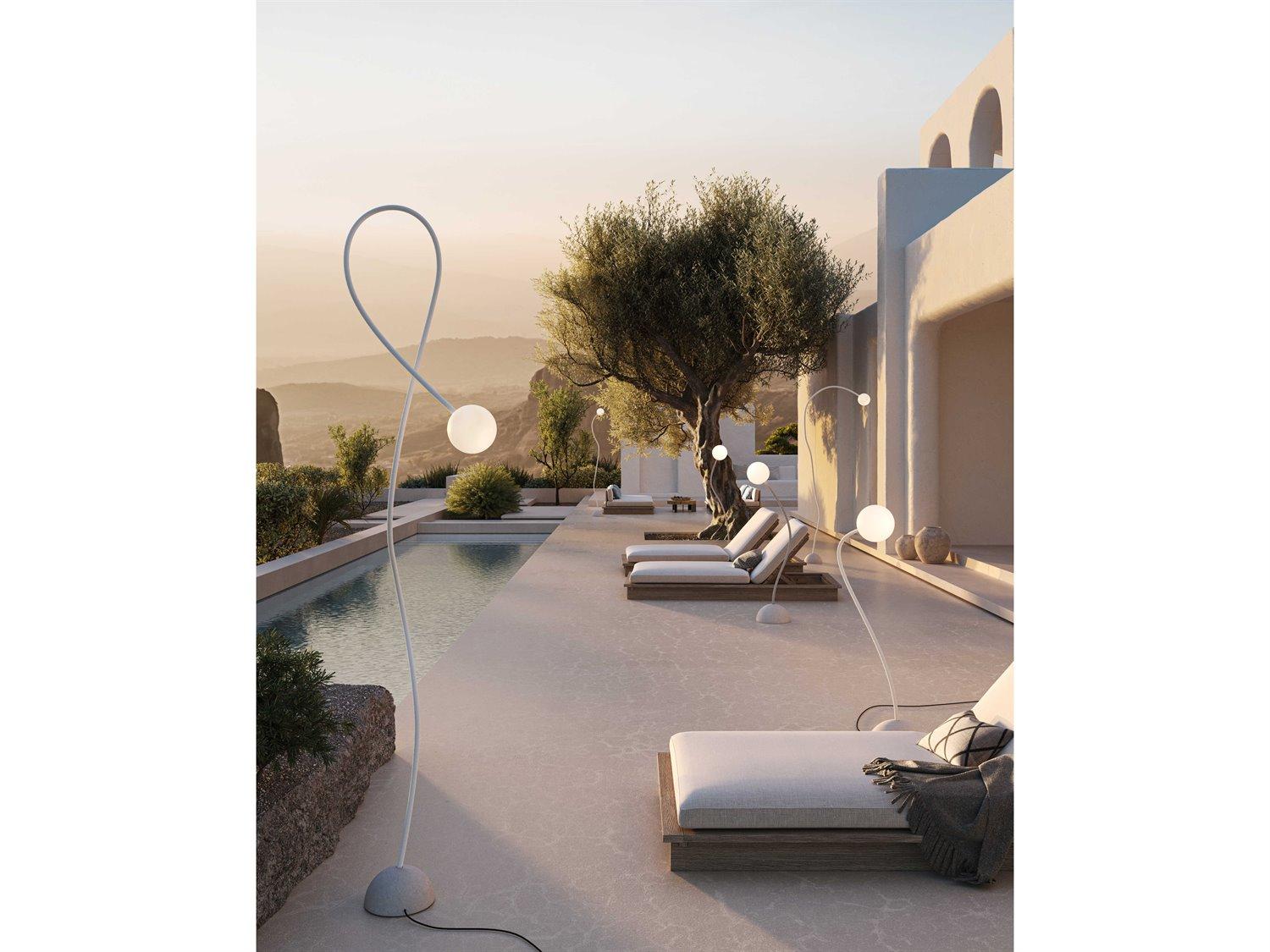 Karman Moony 1-Light Outdoor Floor Light