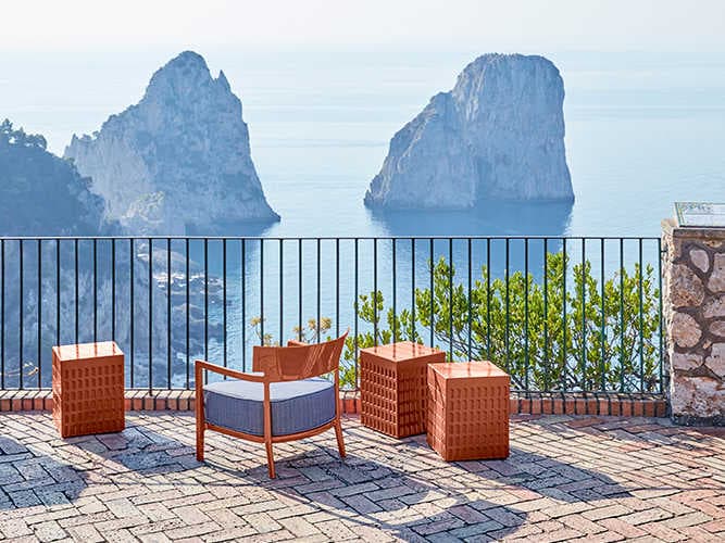 Kartell Outdoor Cara Rusty / Blue-orange Resin Cushion Lounge Chair