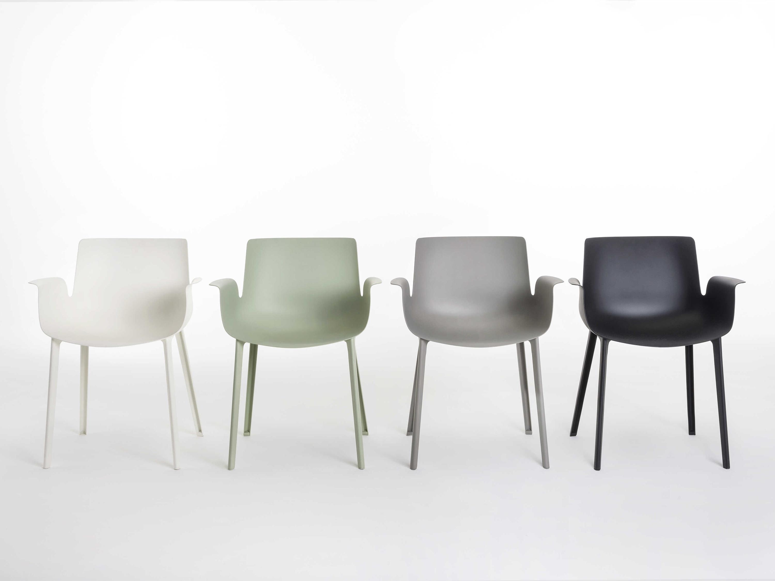 Kartell Piuma White Arm Dining Chair