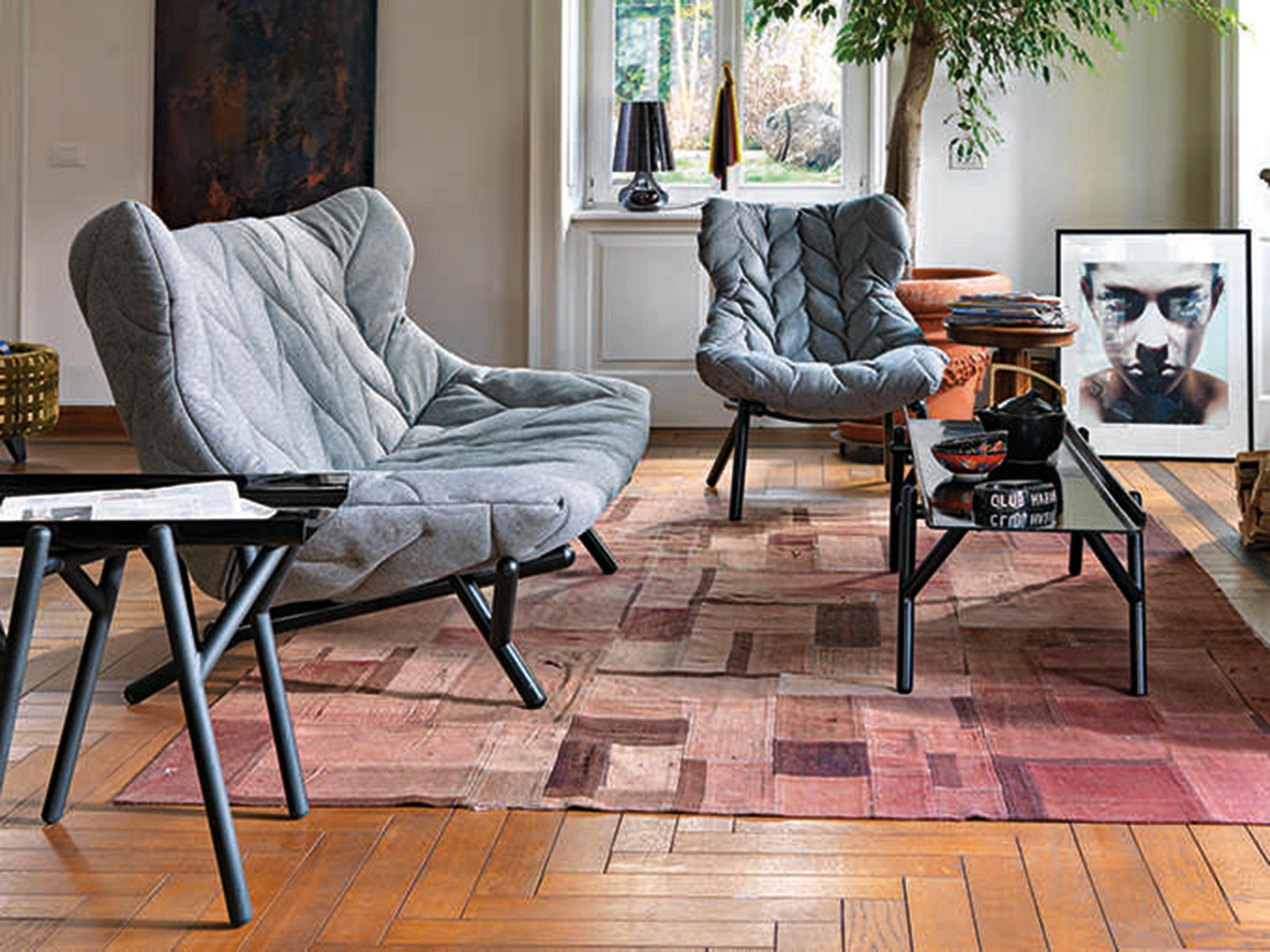 Kartell Foliage Gray Trevira And Black Upholstered Loveseat