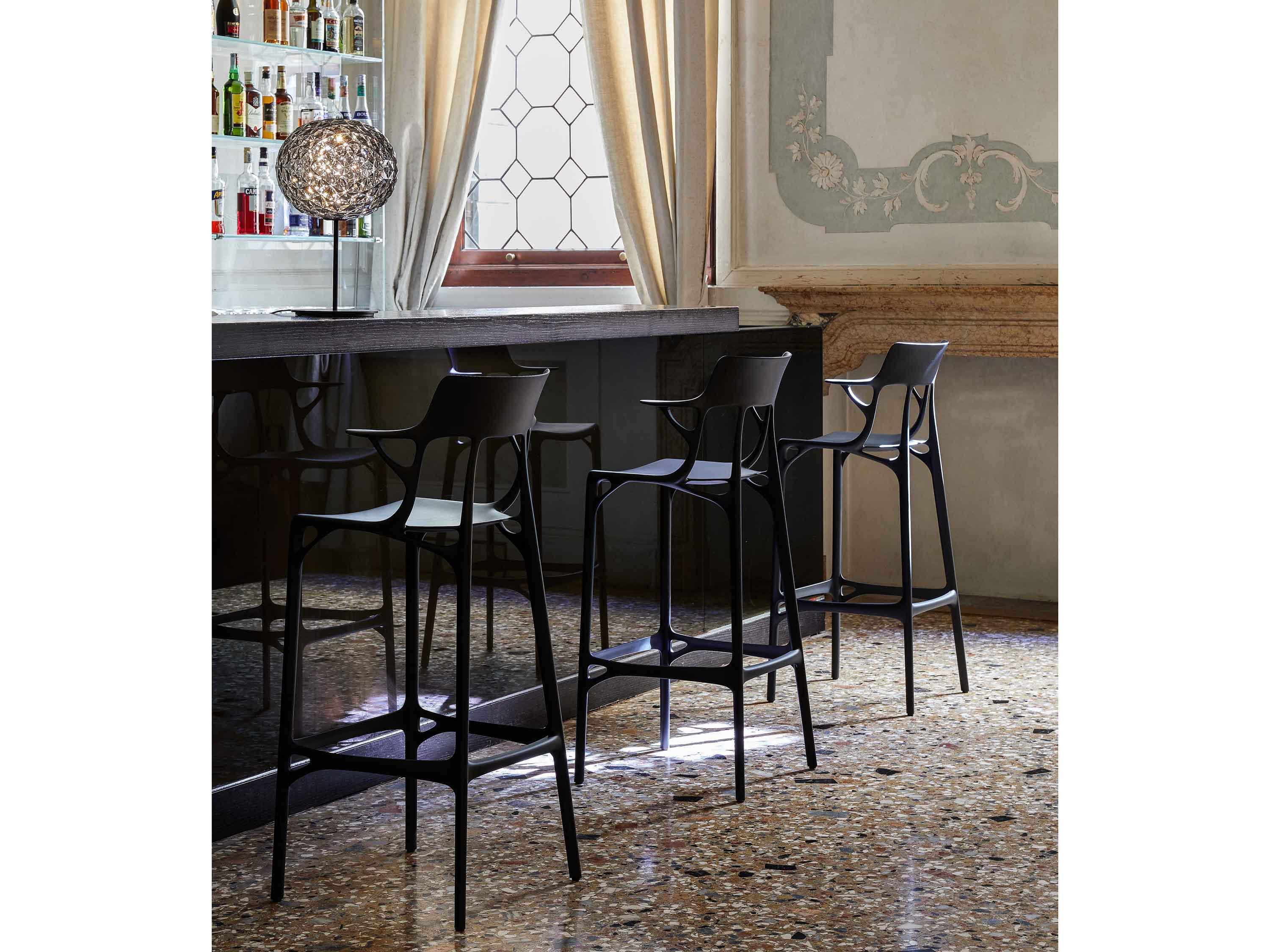 Kartell Planet Gray LED Table Lamp