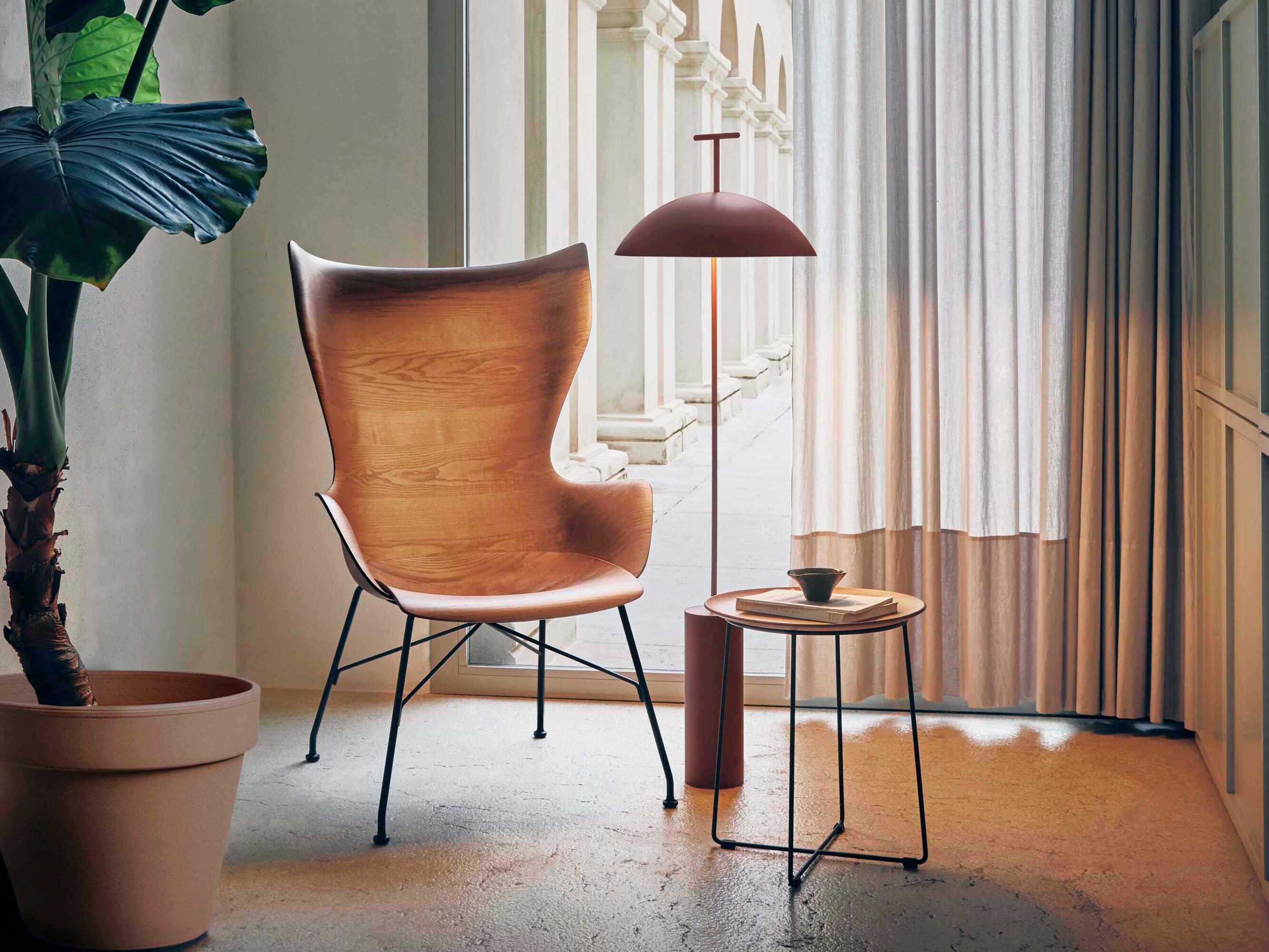 Kartell Geen-a Brick Red LED Floor Lamp