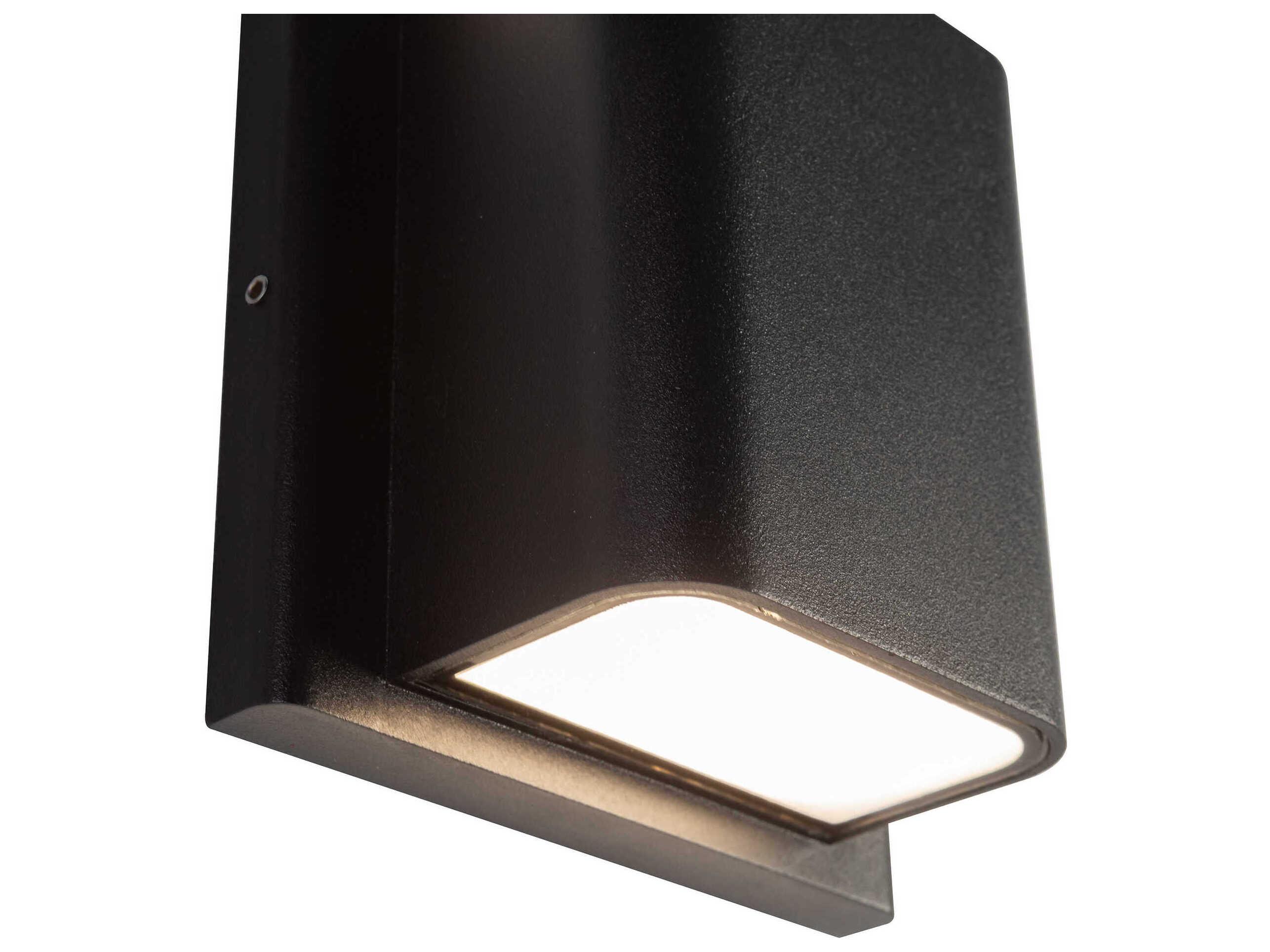 Kuzco Lighting Tolan Outdoor Wall Light