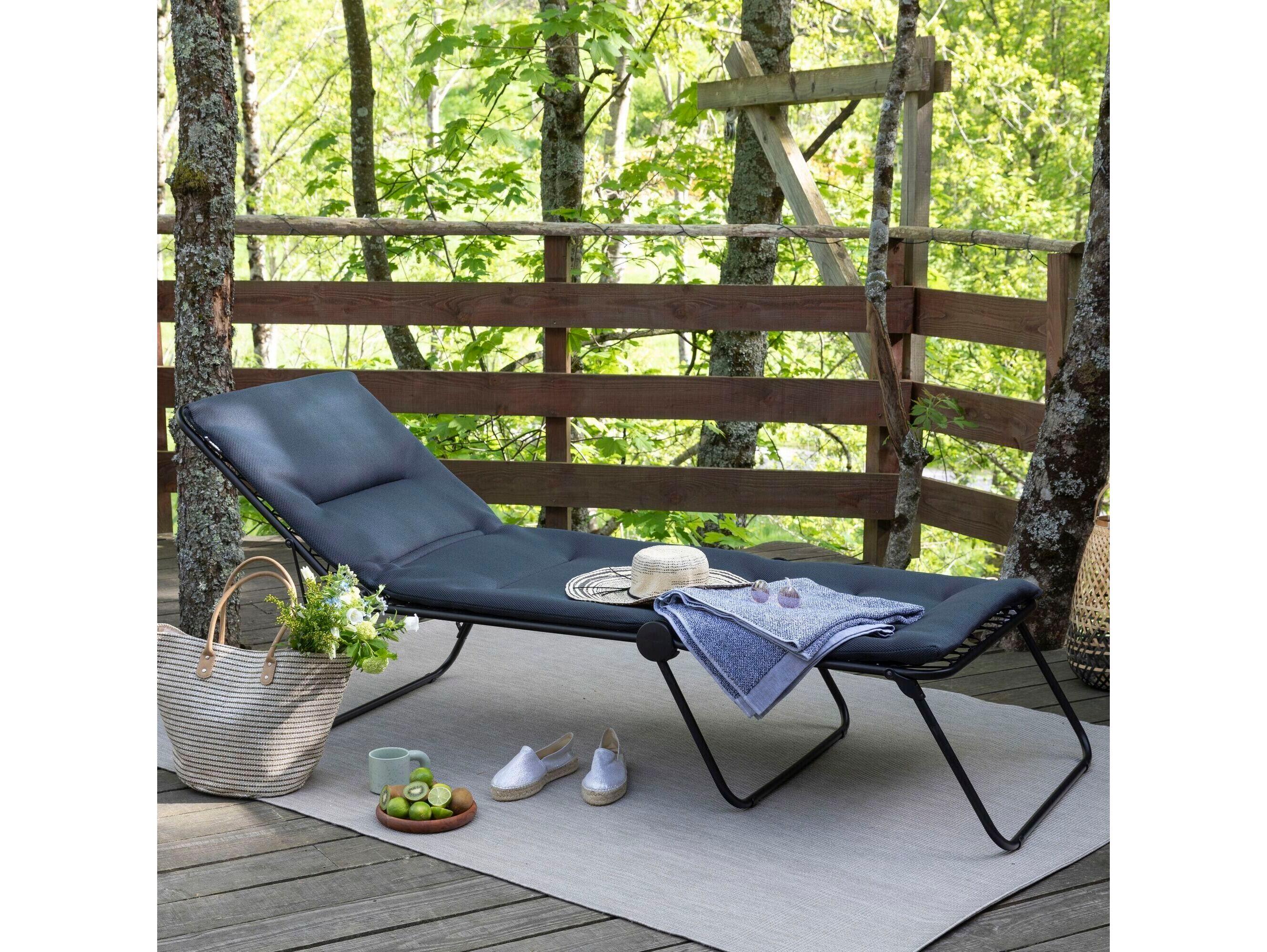 Lafuma Siesta Steel Cushion Lounge Bed